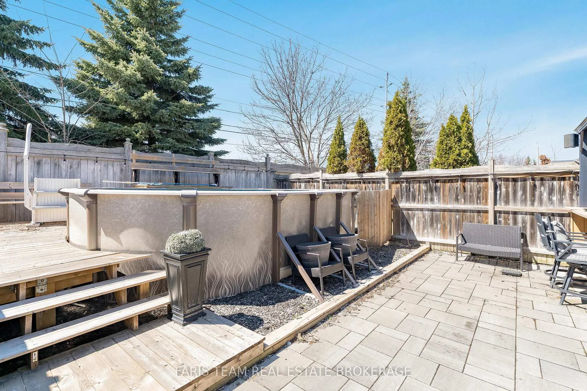 Photo 28 of 203 Thrushwood Drive, Barrie, 400 West — HOMEH