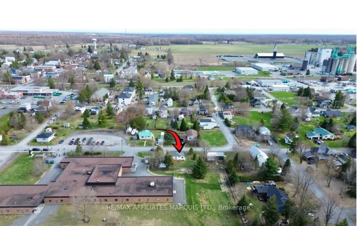 Photo 29 of 19 Alexander Street W, North Glengarry, Maxville — HOMEH