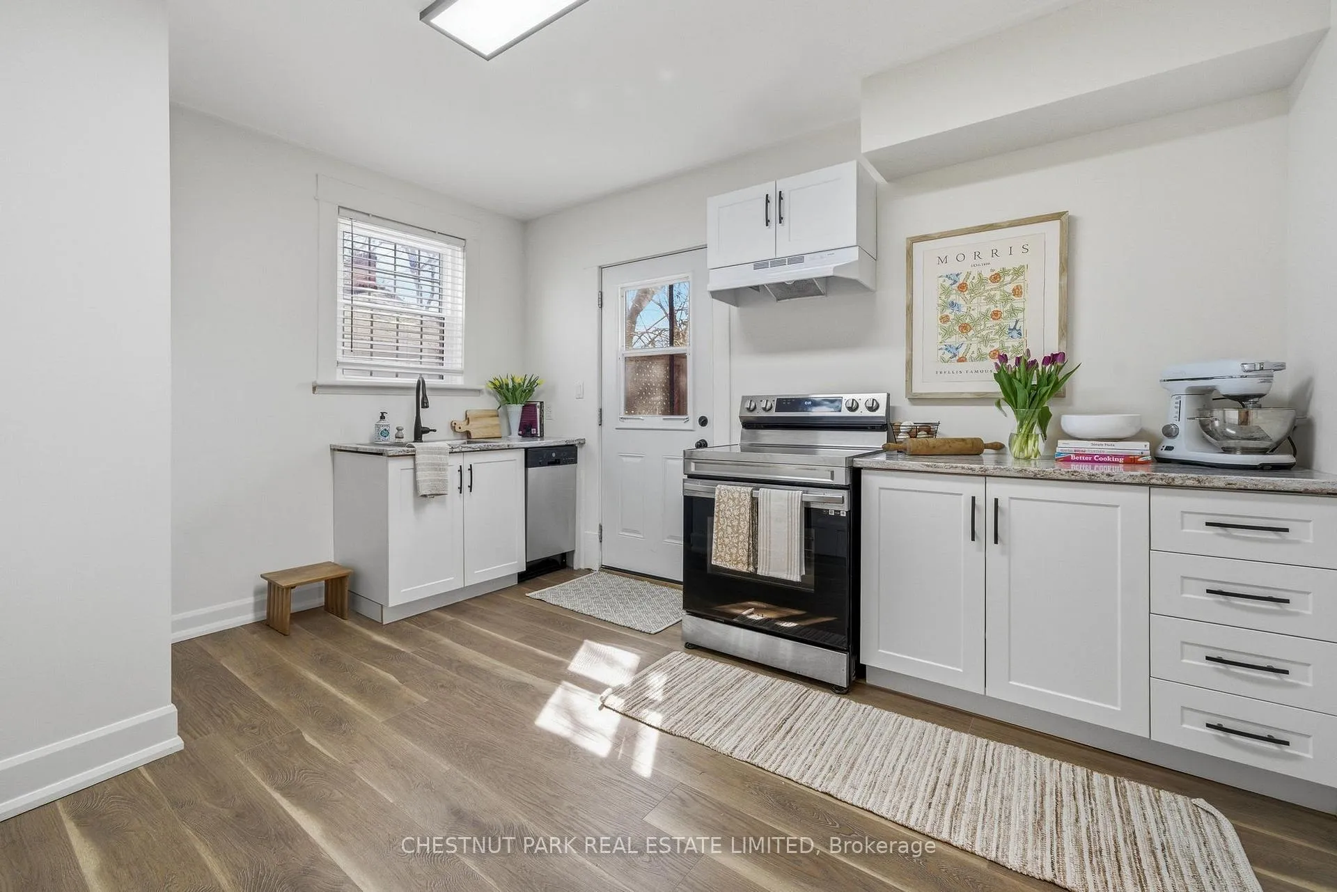 Photo 21 of 188 Foster Avenue, Belleville, Belleville Ward — HOMEH