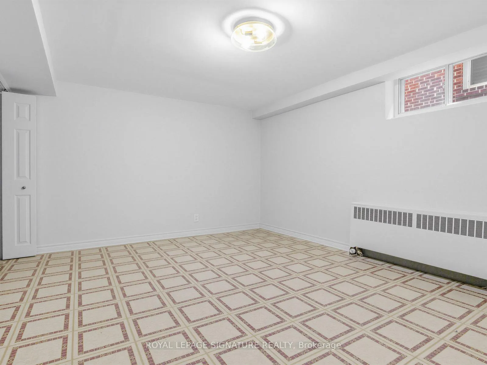 Photo 16 of Unit Lower, 19 Warwick Avenue, Toronto, Humewood-Cedarvale — HOMEH
