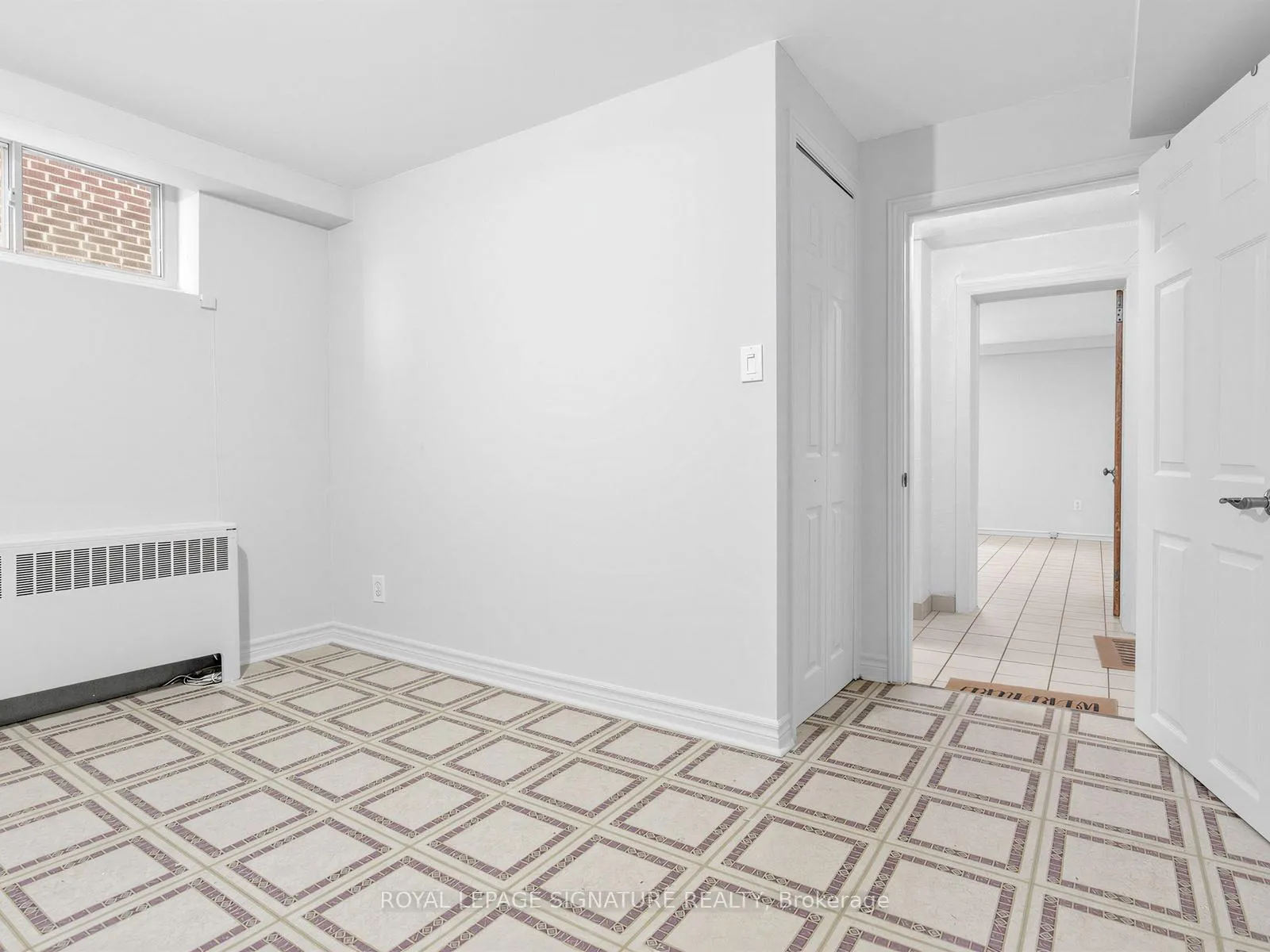 Photo 19 of Unit Lower, 19 Warwick Avenue, Toronto, Humewood-Cedarvale — HOMEH