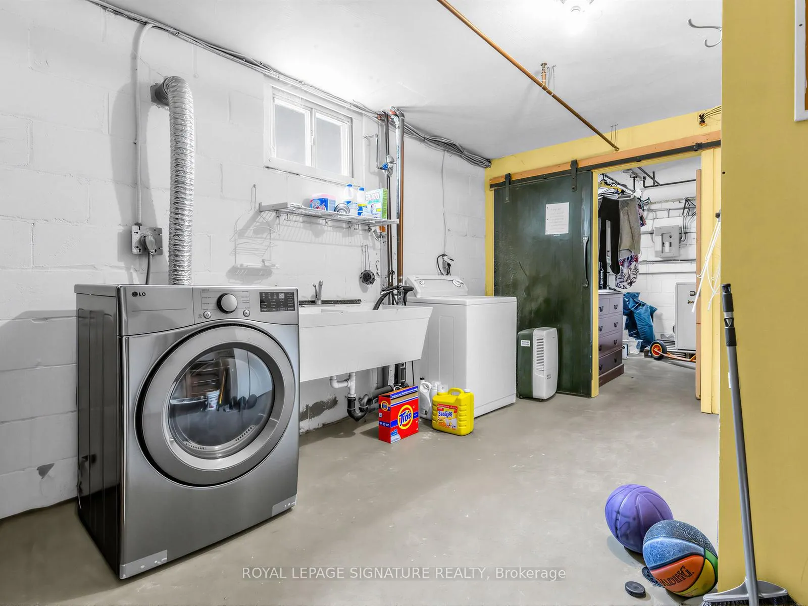 Photo 26 of Unit Lower, 19 Warwick Avenue, Toronto, Humewood-Cedarvale — HOMEH