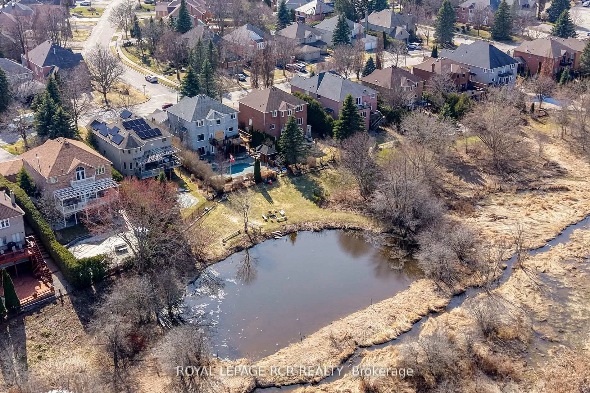 Photo 45 of 919 Schaeffer Outlook, Newmarket, Stonehaven-Wyndham — HOMEH