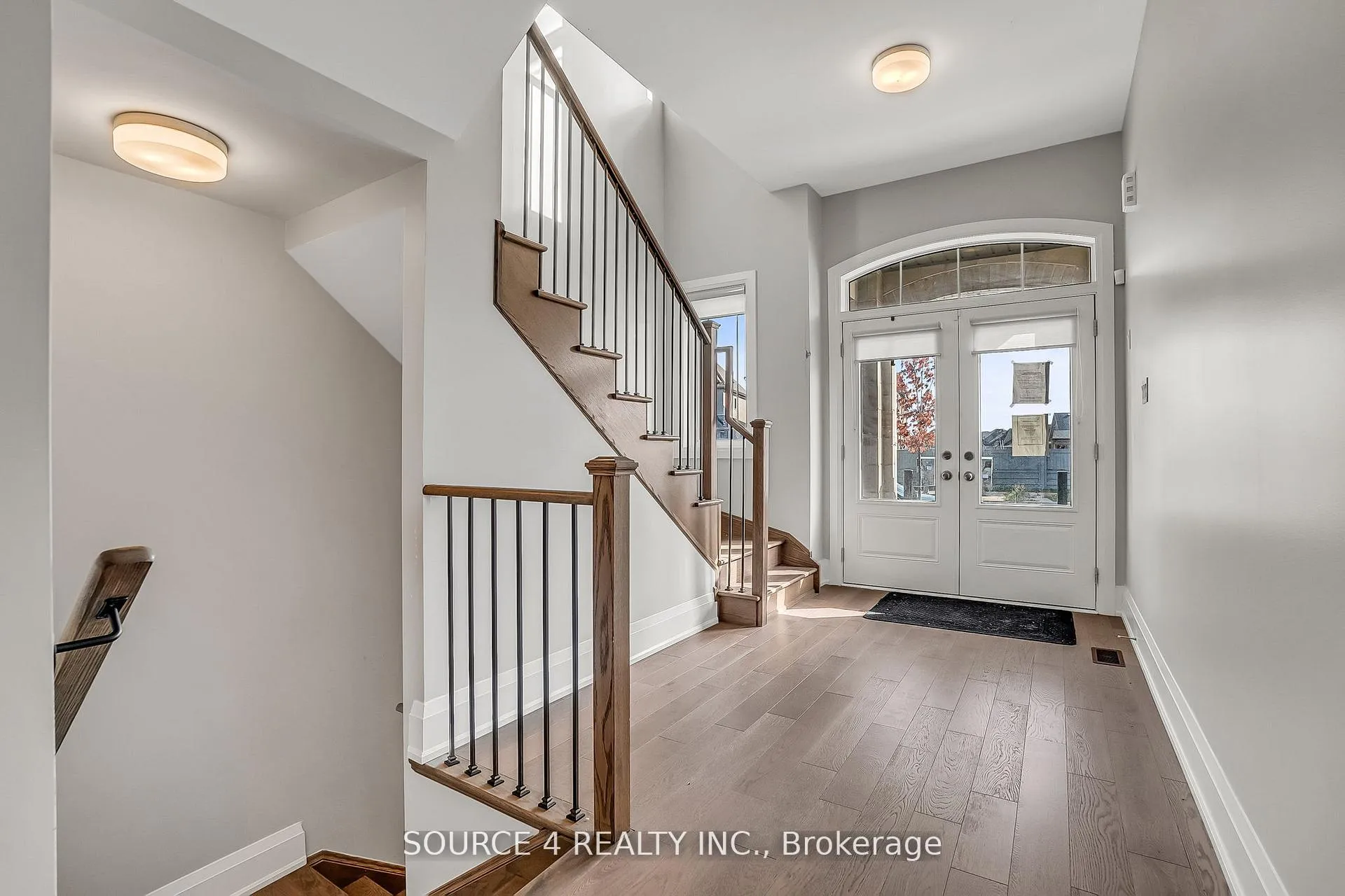 Photo 3 of 522 Kleinburg Summit Way, Vaughan, Kleinburg — HOMEH