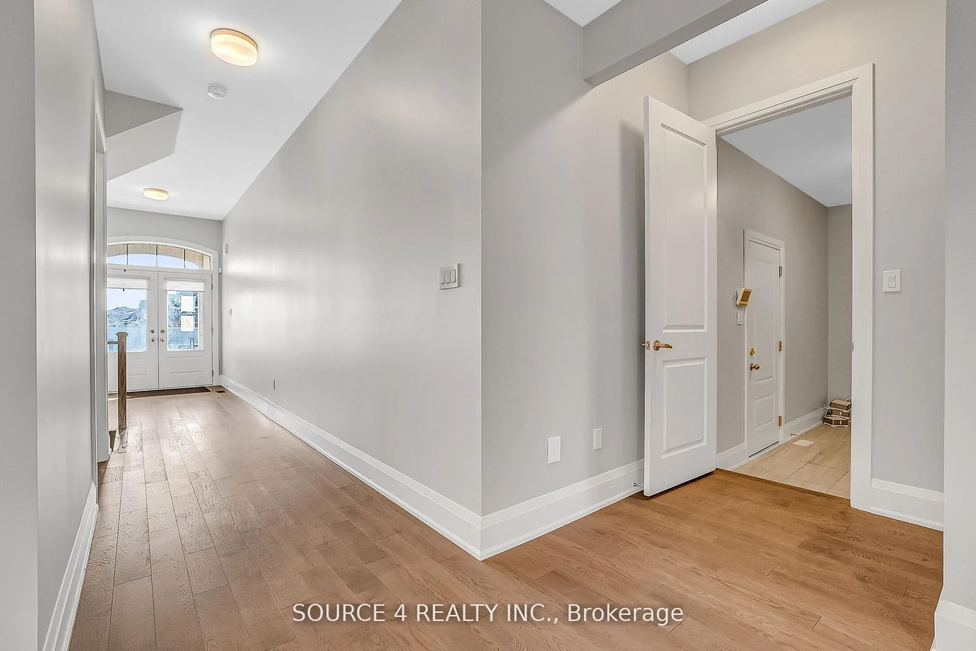 Photo 7 of 522 Kleinburg Summit Way, Vaughan, Kleinburg — HOMEH