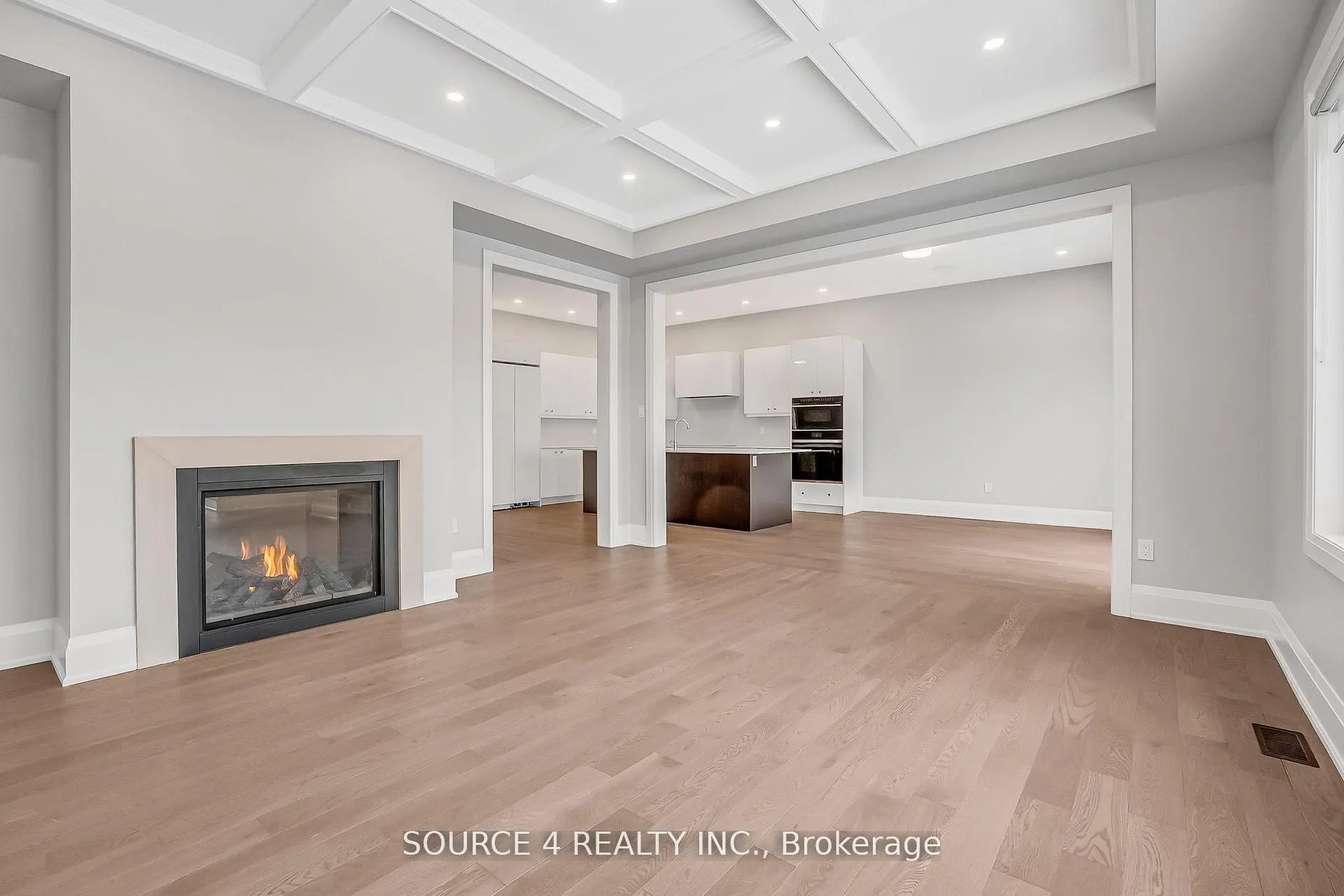 Photo 9 of 522 Kleinburg Summit Way, Vaughan, Kleinburg — HOMEH