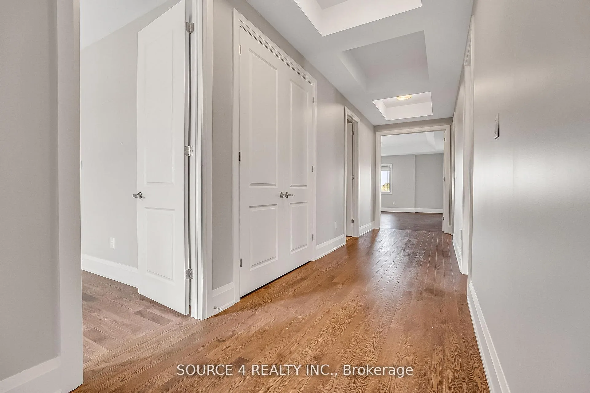 Photo 18 of 522 Kleinburg Summit Way, Vaughan, Kleinburg — HOMEH