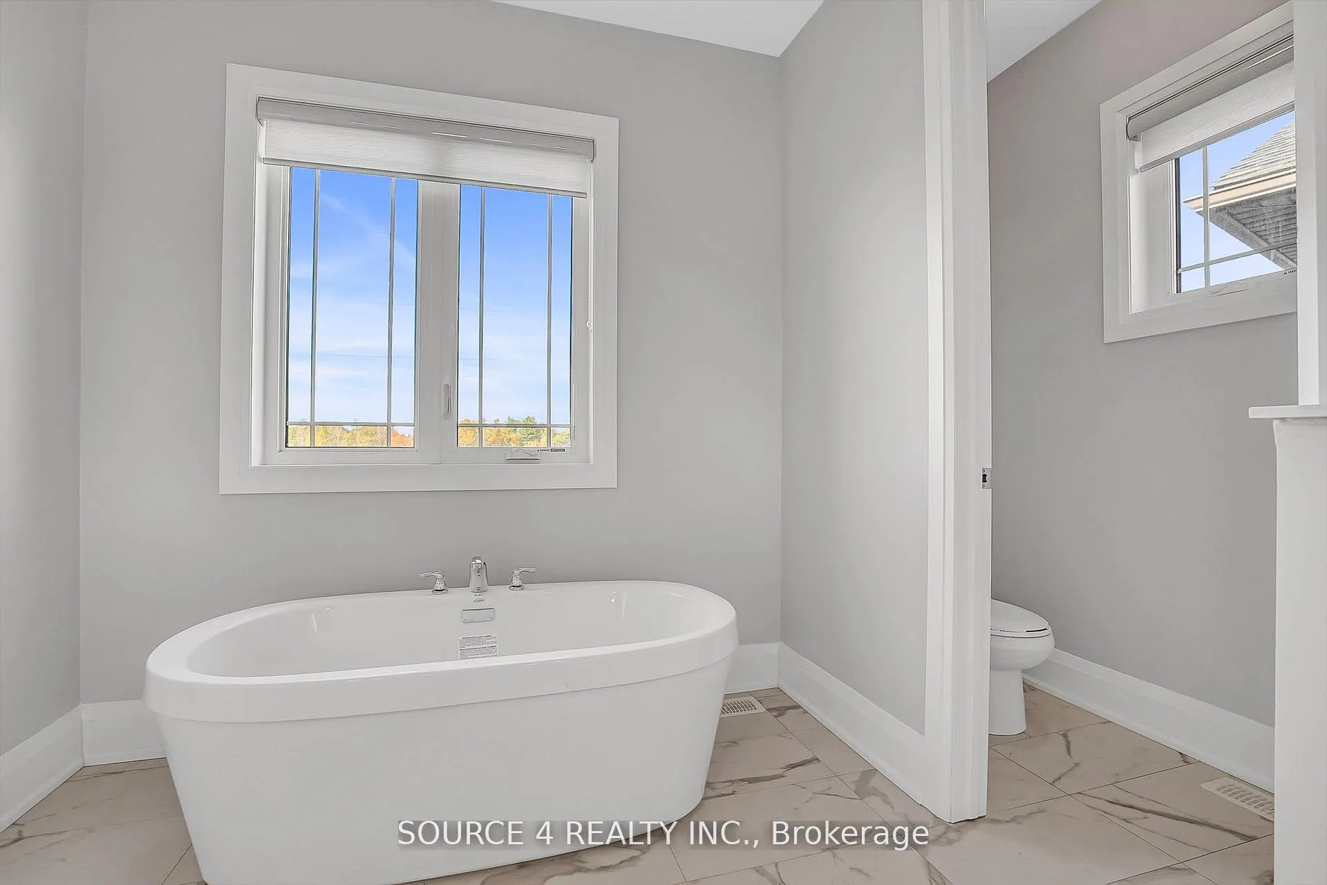 Photo 22 of 522 Kleinburg Summit Way, Vaughan, Kleinburg — HOMEH