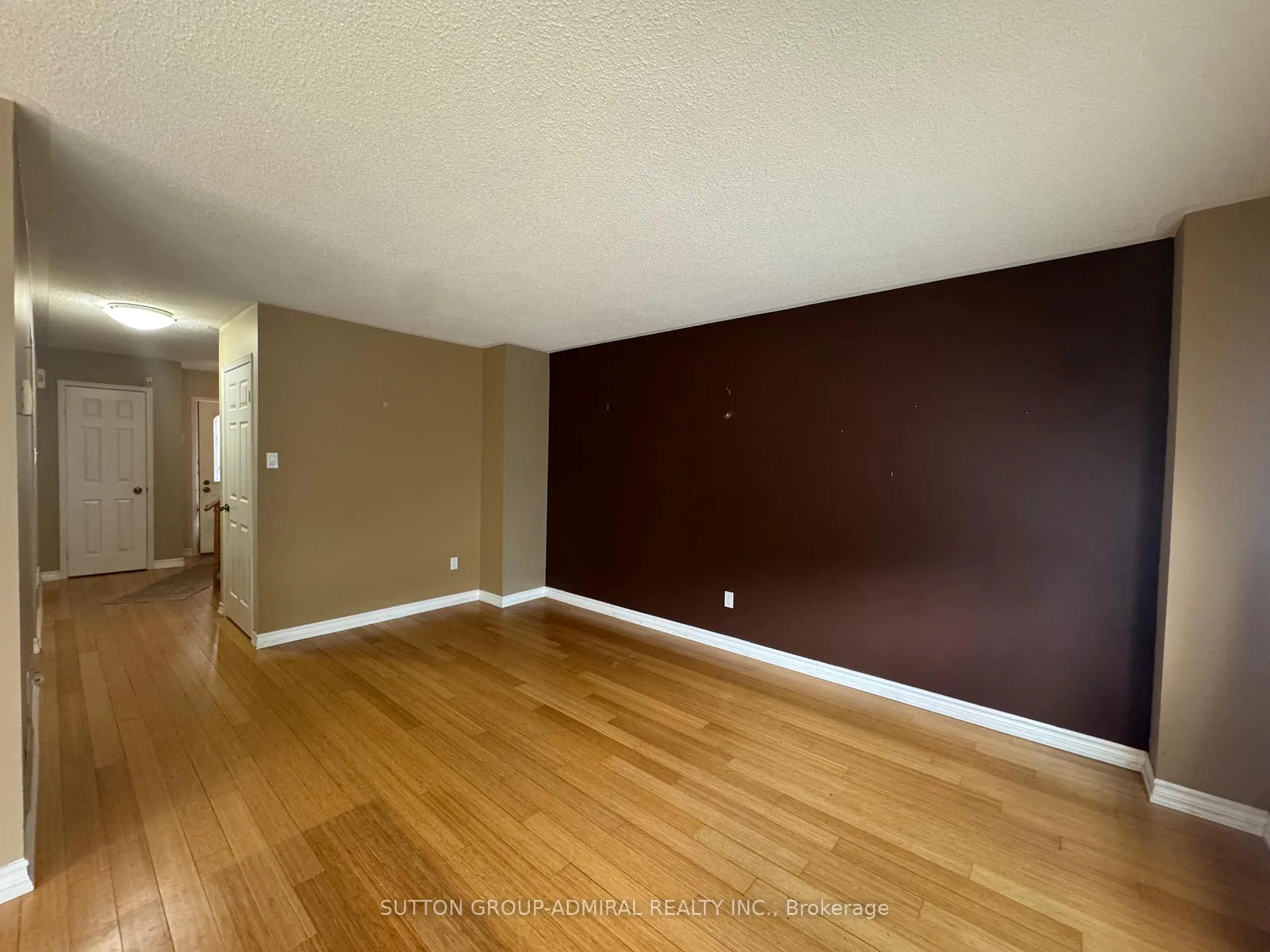 Photo 5 of 27 Dawson Crescent, Aurora, Hills of St Andrew — HOMEH