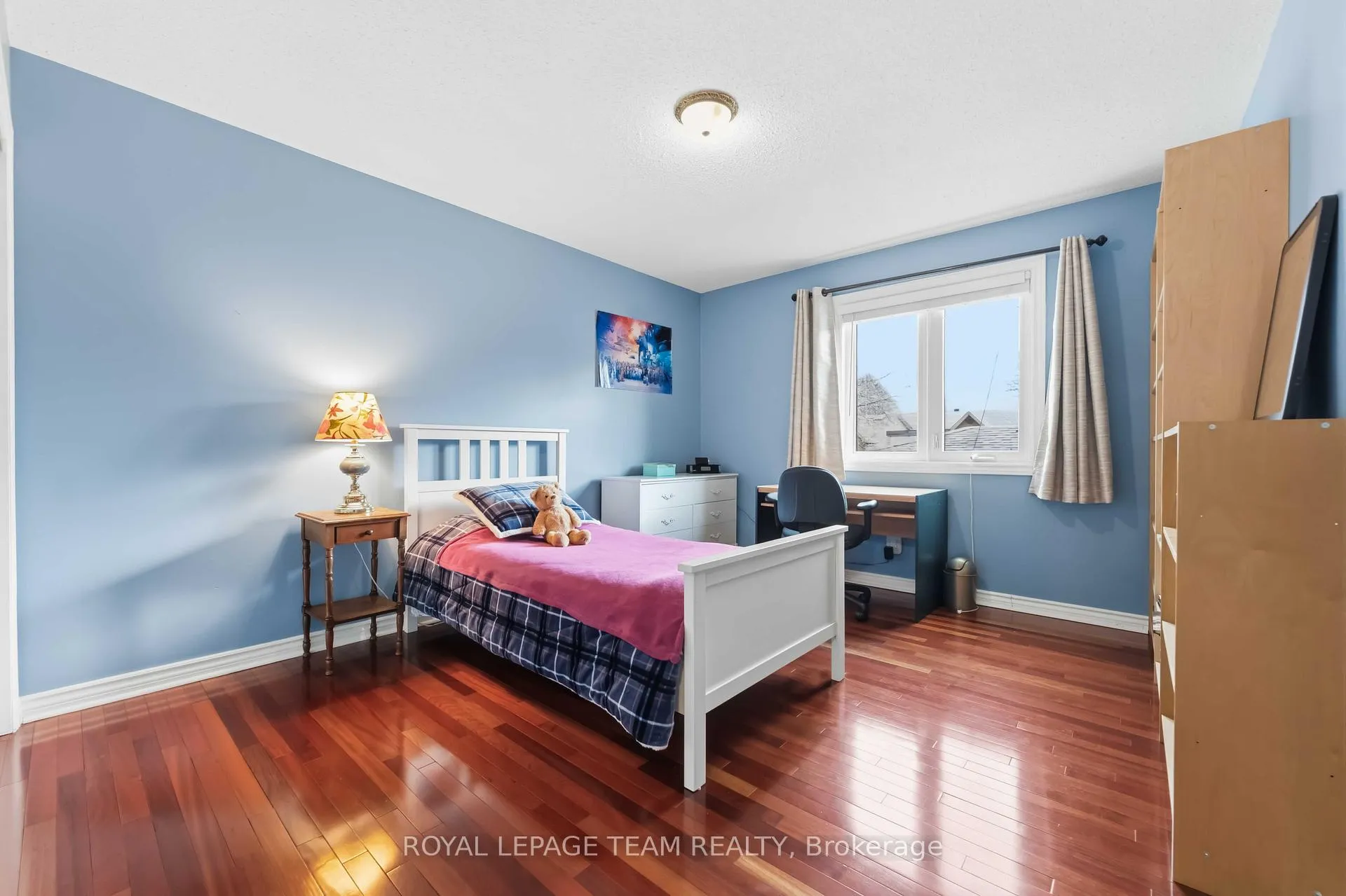 Photo 23 of 19 Hackett Street, Ottawa, Hunt Club Woods — HOMEH