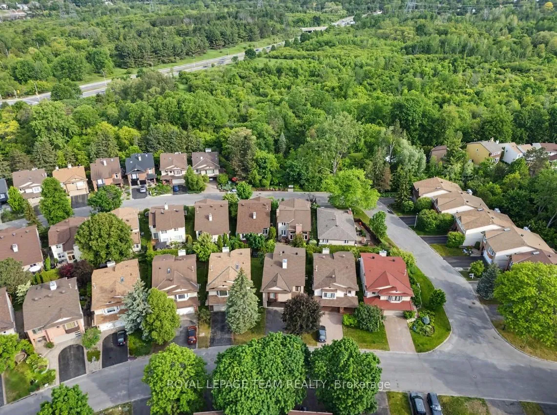 Photo 48 of 19 Hackett Street, Ottawa, Hunt Club Woods — HOMEH