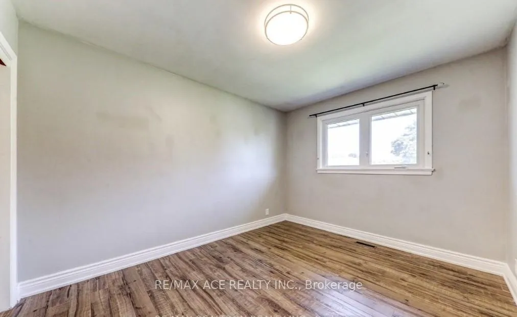Photo 9 of Unit Main, 482 Nipigon Street, Oshawa, McLaughlin — HOMEH