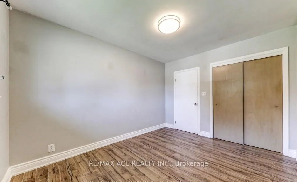 Photo 10 of Unit Main, 482 Nipigon Street, Oshawa, McLaughlin — HOMEH