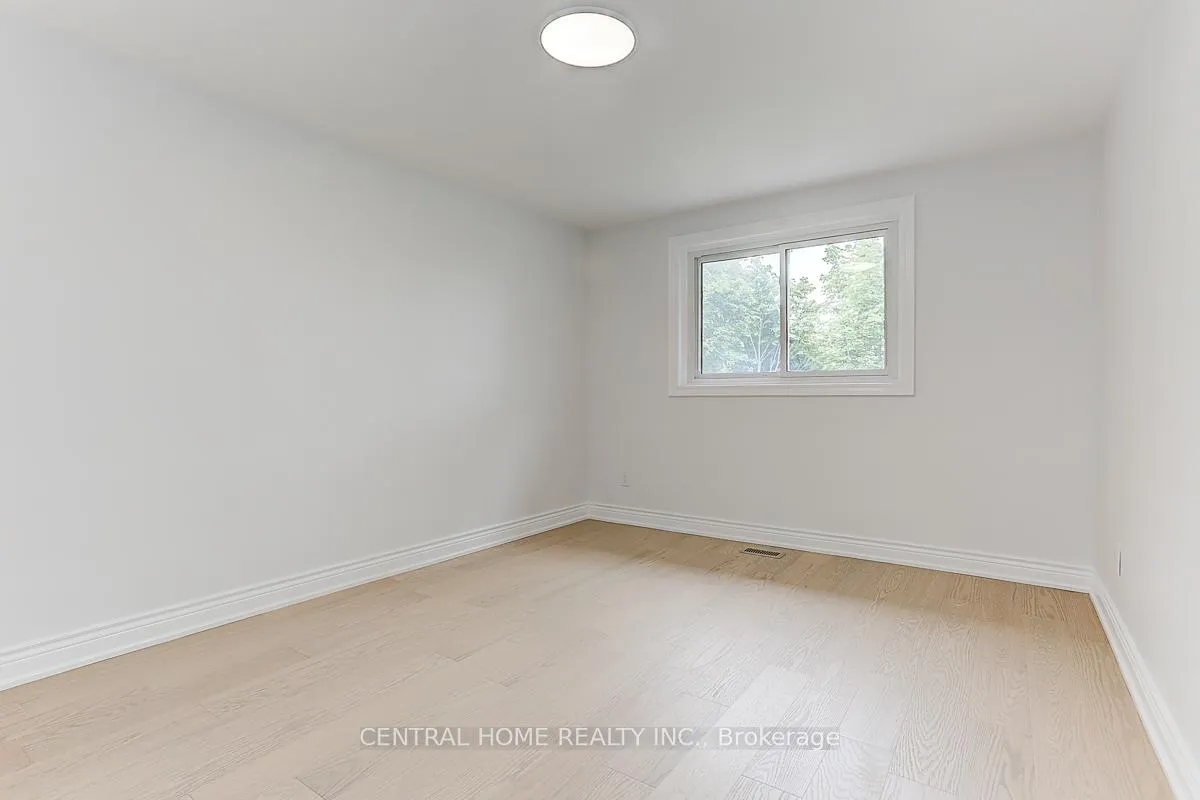 Photo 10 of Unit Main, 40 Sherwood Forest Drive, Markham, Bullock — HOMEH