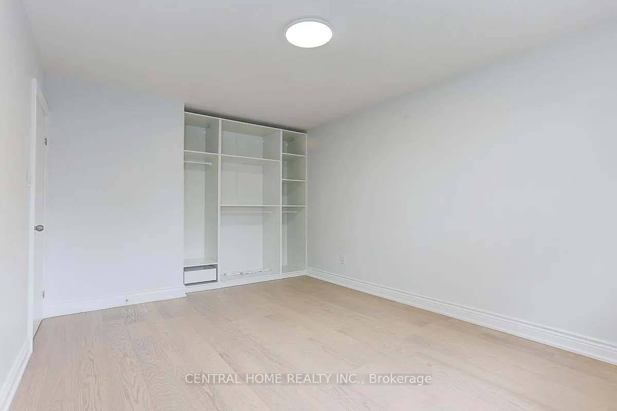 Photo 14 of Unit Main, 40 Sherwood Forest Drive, Markham, Bullock — HOMEH