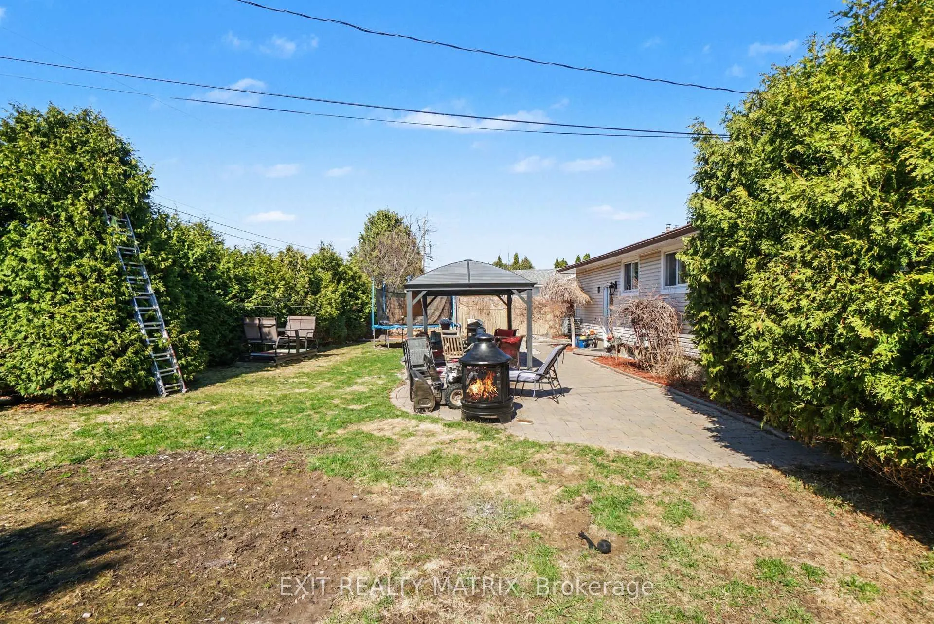 Photo 17 of 1402 Jamison Avenue, Ottawa, Bilberry Creek/Queenswood Heights — HOMEH