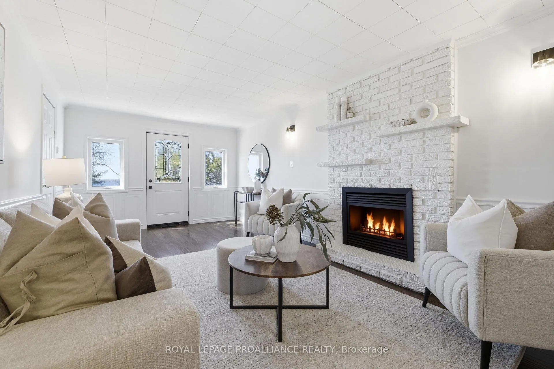 Photo 13 of 5469 Lakeshore Drive, Hamilton Township, Rural Hamilton — HOMEH