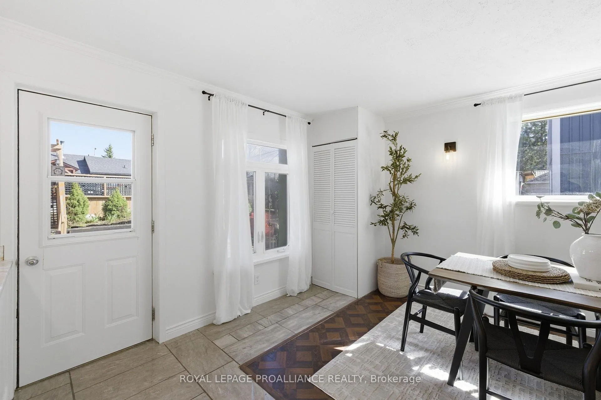 Photo 21 of 5469 Lakeshore Drive, Hamilton Township, Rural Hamilton — HOMEH