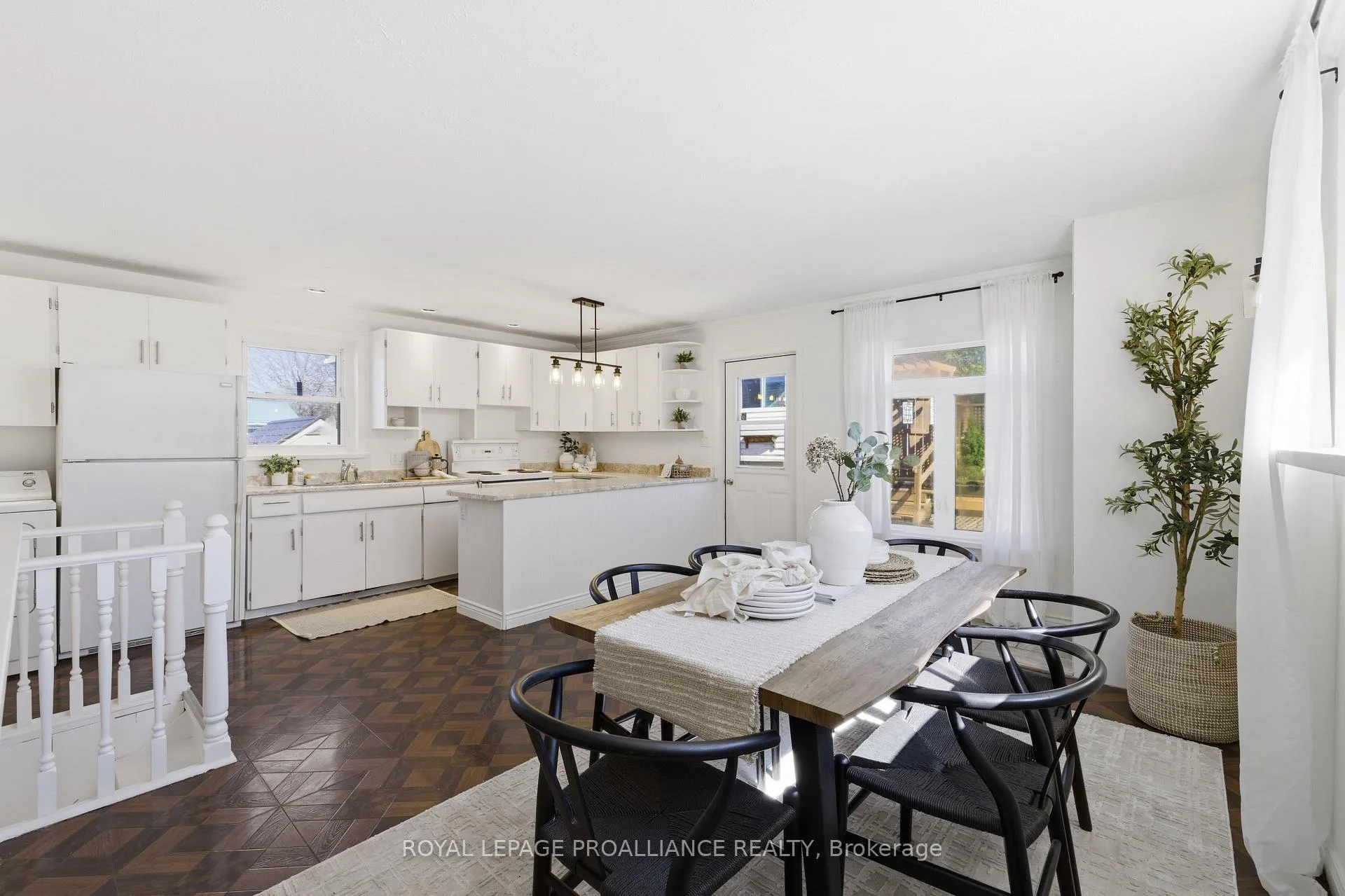 Photo 22 of 5469 Lakeshore Drive, Hamilton Township, Rural Hamilton — HOMEH