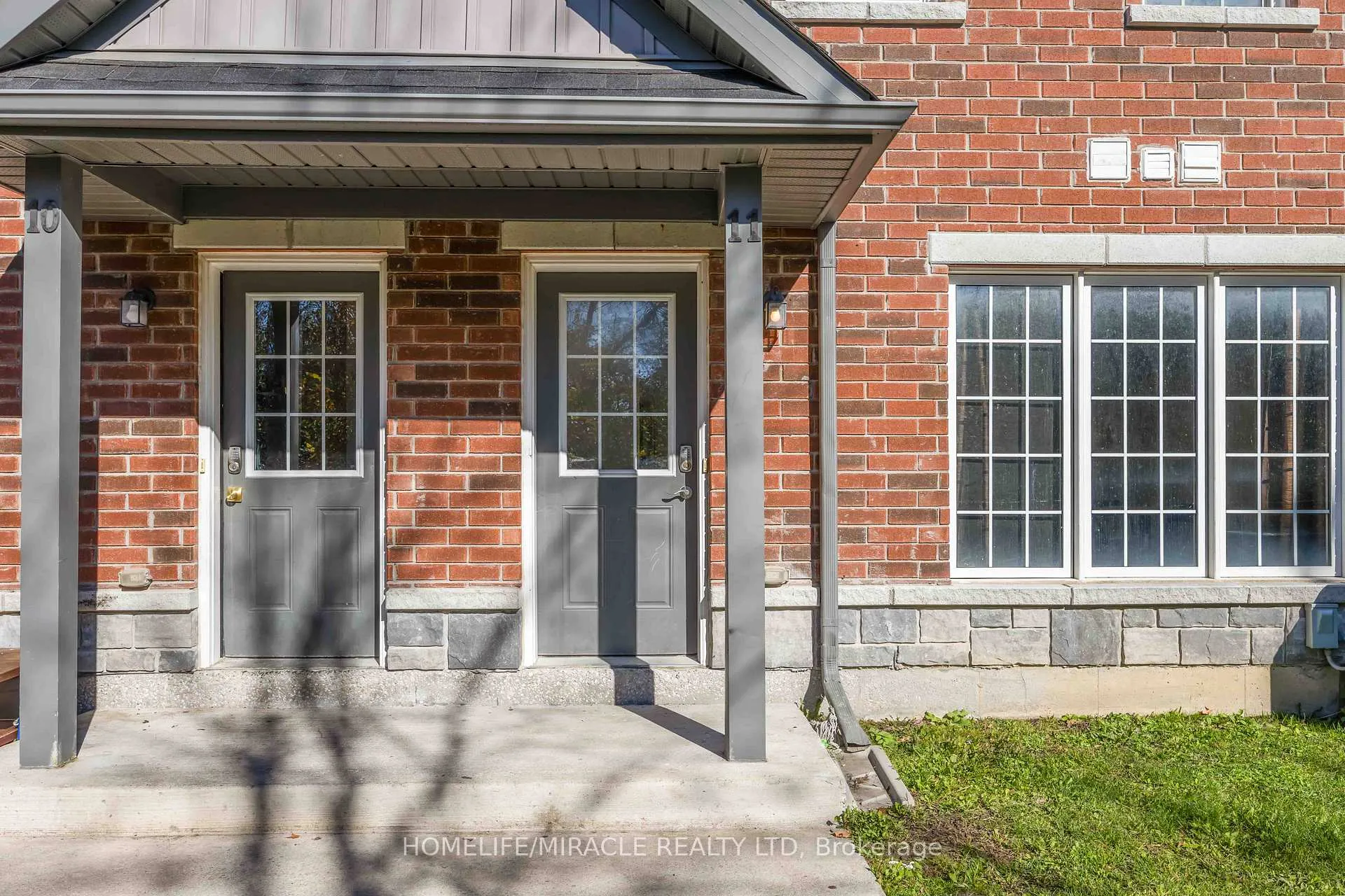 Photo 3 of Unit 11, 244 Penetanguishene Road, Barrie, Georgian Drive — HOMEH