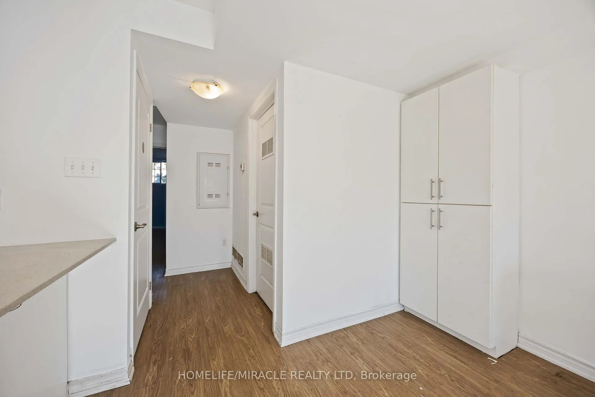 Photo 15 of Unit 11, 244 Penetanguishene Road, Barrie, Georgian Drive — HOMEH