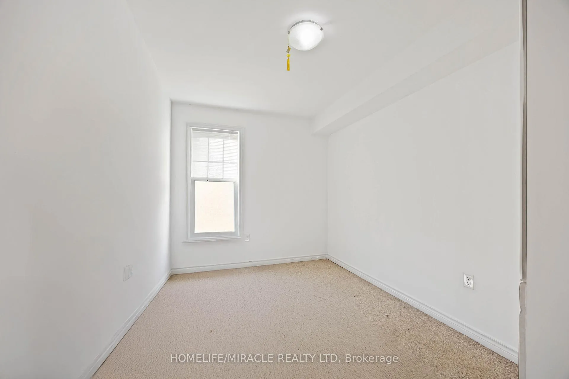 Photo 28 of Unit 11, 244 Penetanguishene Road, Barrie, Georgian Drive — HOMEH