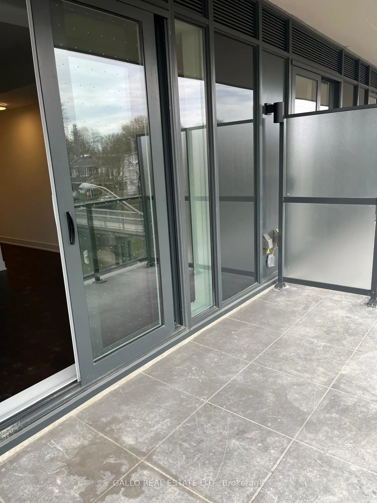 Photo 7 of Unit 307, 8 Manor Road W, Toronto, Yonge-Eglinton — HOMEH