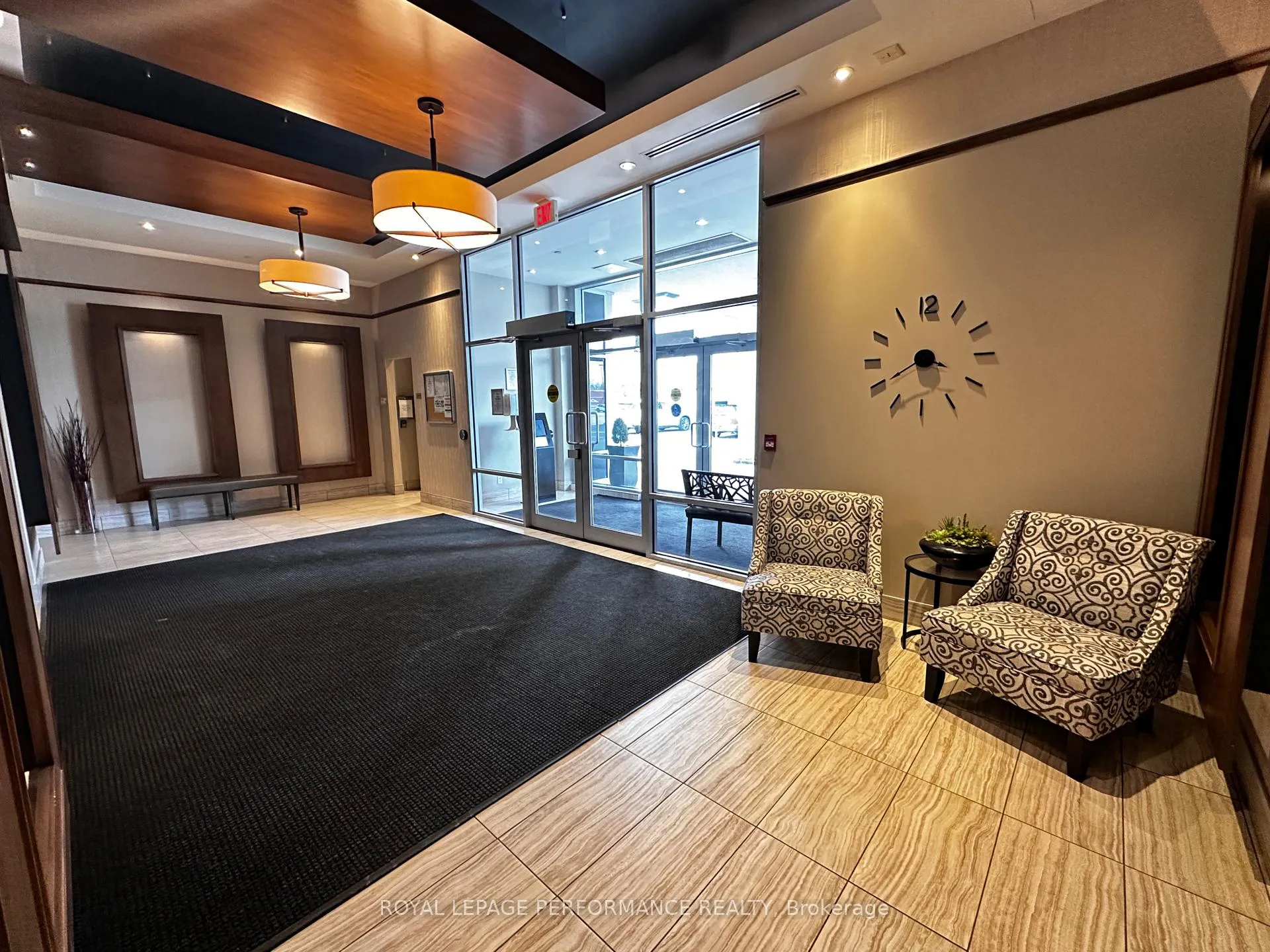 Photo 4 of Unit 103, 330 Titan Private, Ottawa, Borden Farm/Stewart Farm/Carleton Heights/Parkwood Hills — HOMEH