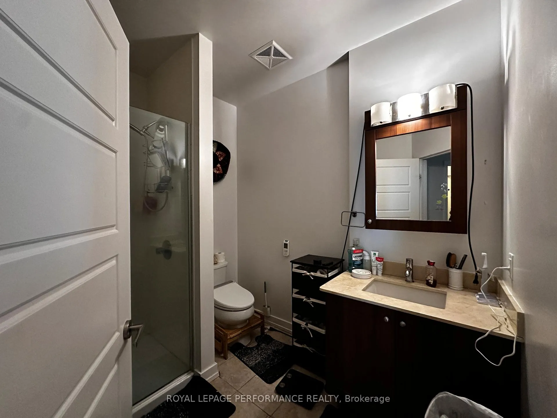 Photo 8 of Unit 103, 330 Titan Private, Ottawa, Borden Farm/Stewart Farm/Carleton Heights/Parkwood Hills — HOMEH