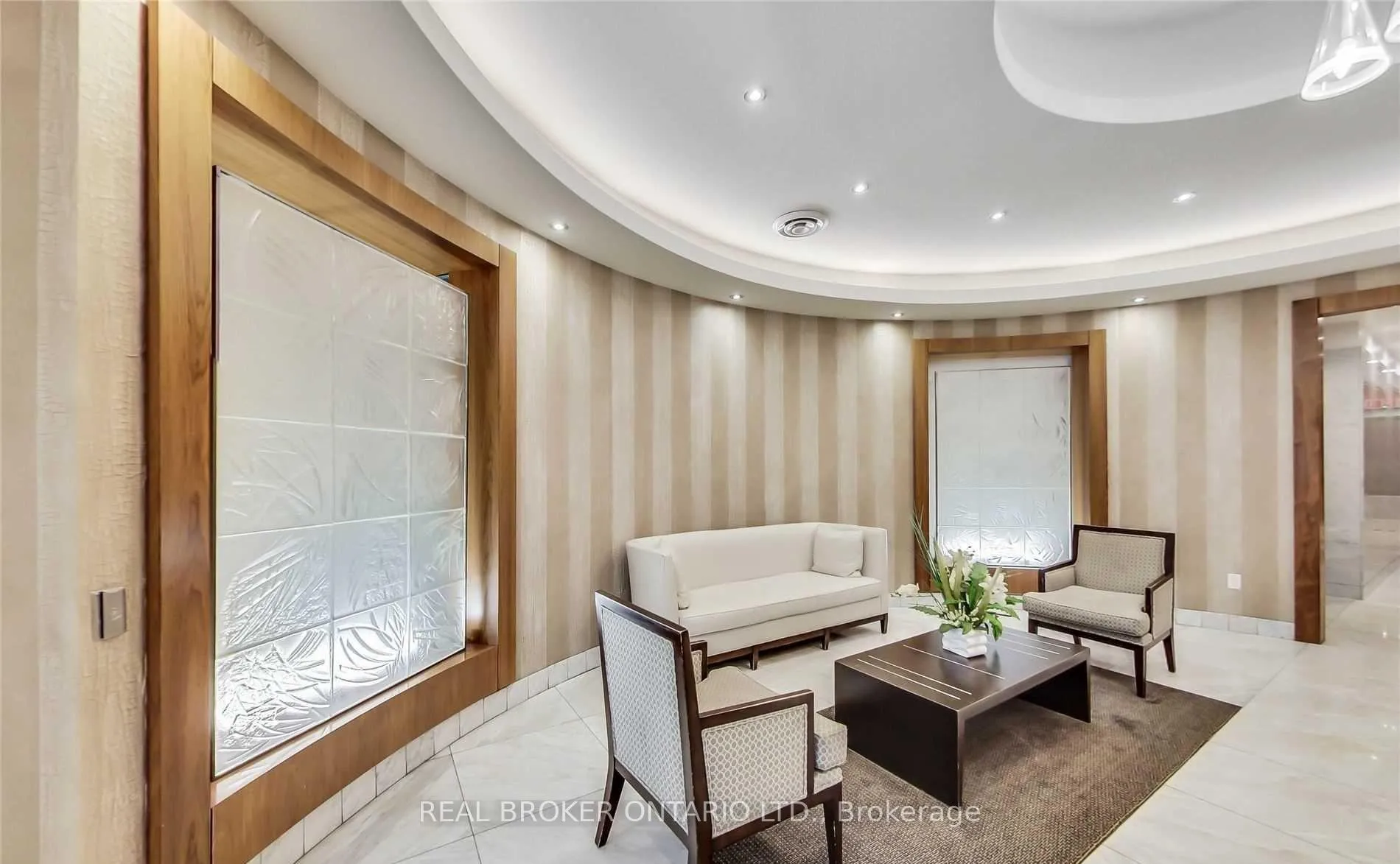Photo 7 of Unit 1707, 85 Bloor Street E, Toronto, Church-Yonge Corridor — HOMEH