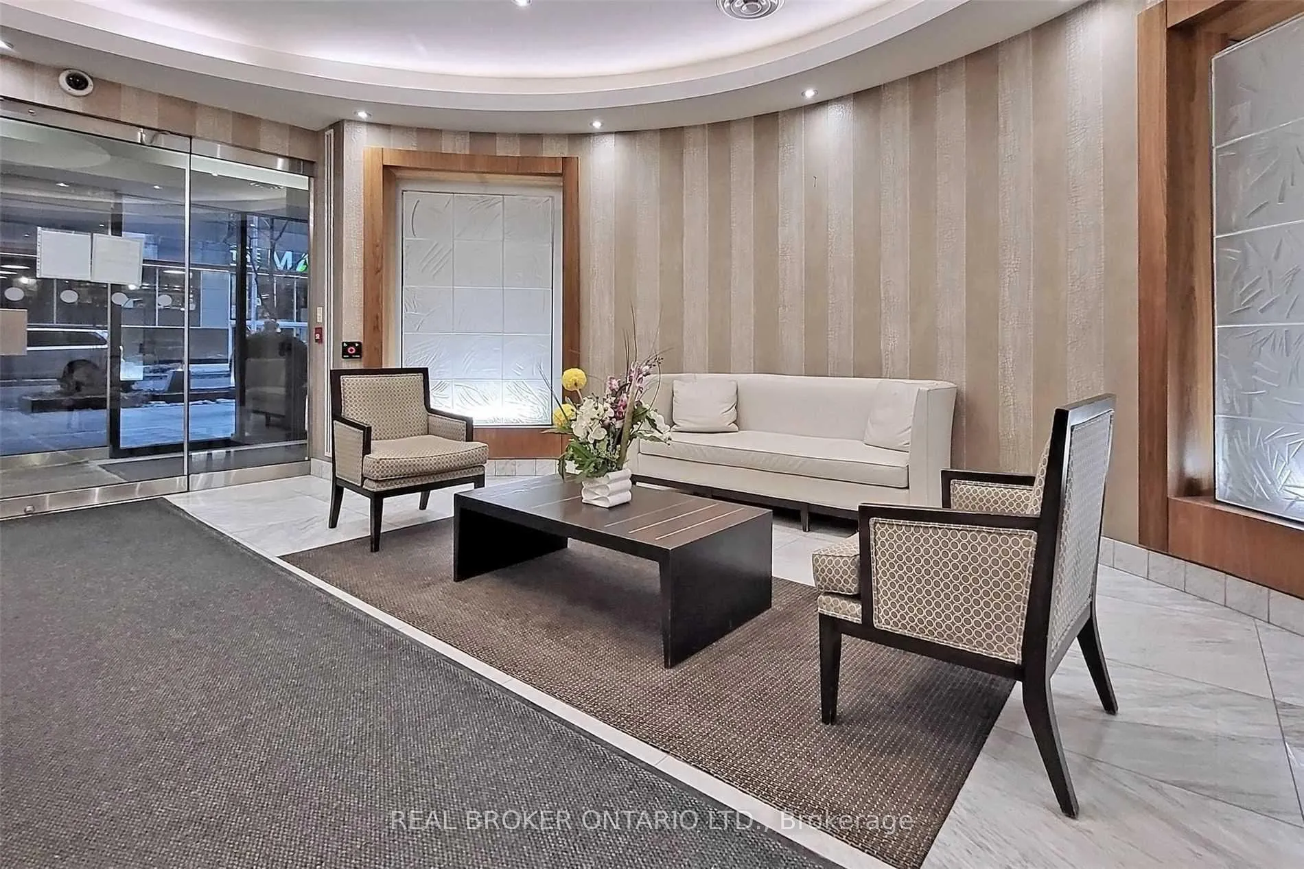 Photo 11 of Unit 1707, 85 Bloor Street E, Toronto, Church-Yonge Corridor — HOMEH