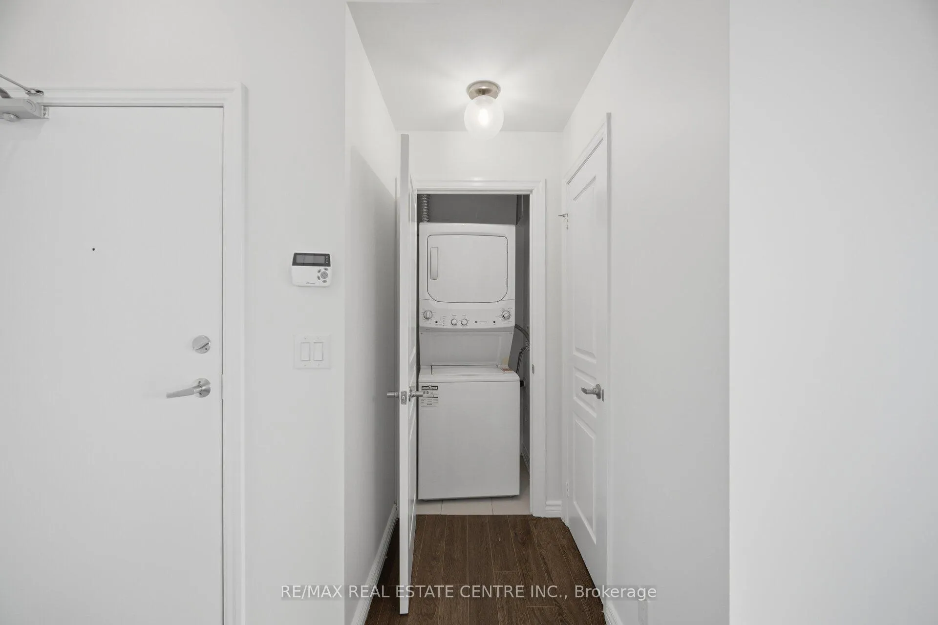 Photo 27 of Unit 405, 1940 Ironstone Drive, Burlington, Uptown — HOMEH