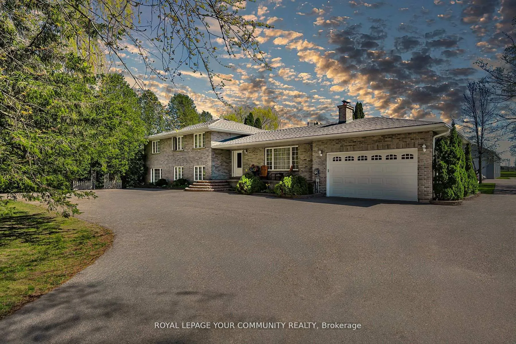 Photo 2 of 2449 Old Second Road N, Springwater, Elmvale — HOMEH