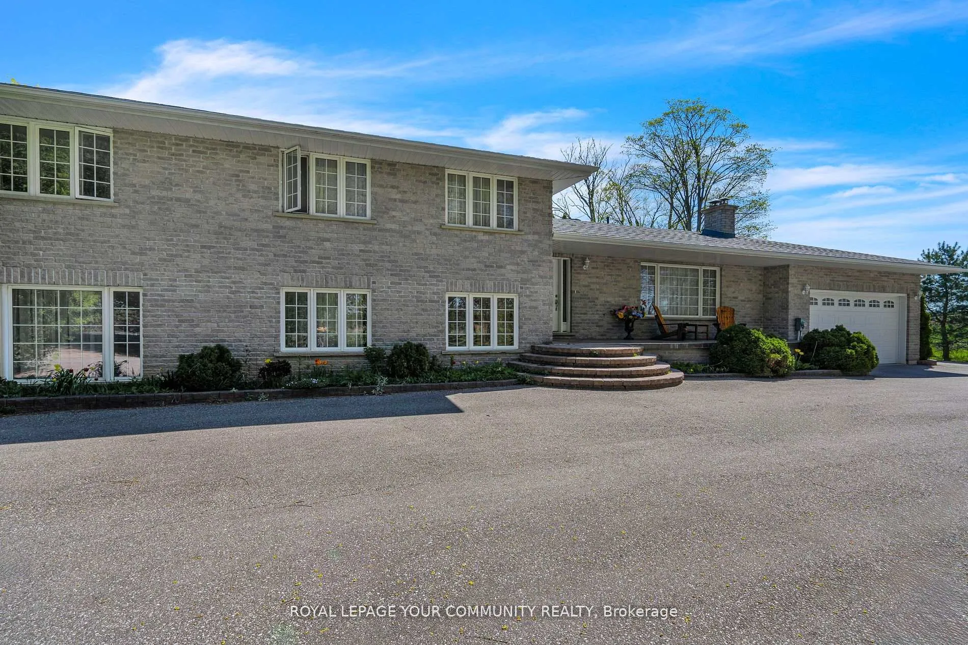 Photo 4 of 2449 Old Second Road N, Springwater, Elmvale — HOMEH