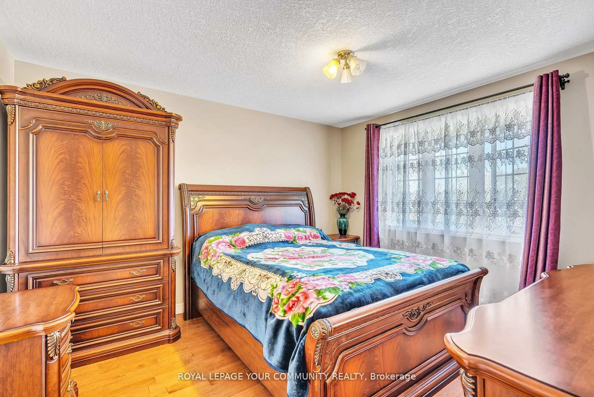 Photo 15 of 2449 Old Second Road N, Springwater, Elmvale — HOMEH