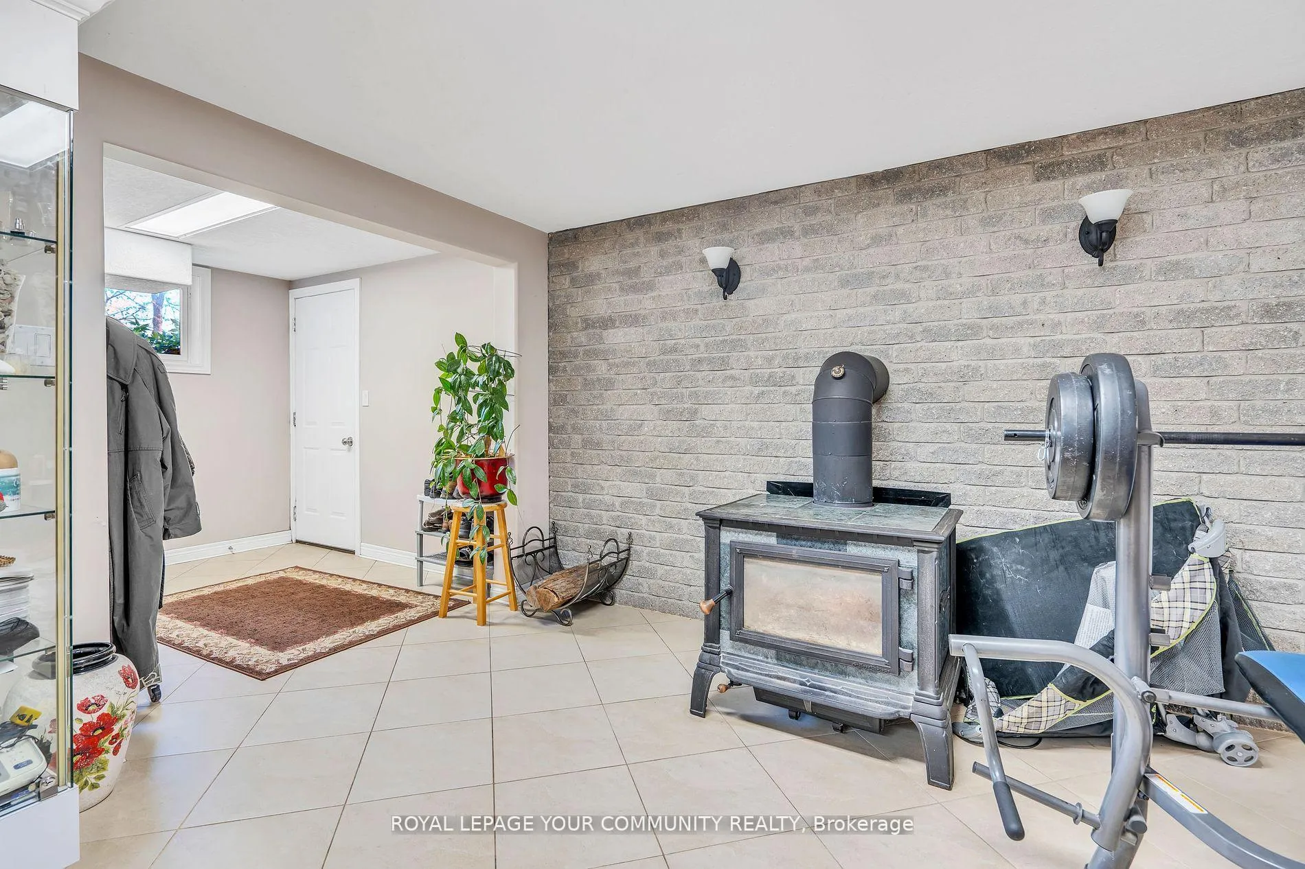 Photo 30 of 2449 Old Second Road N, Springwater, Elmvale — HOMEH