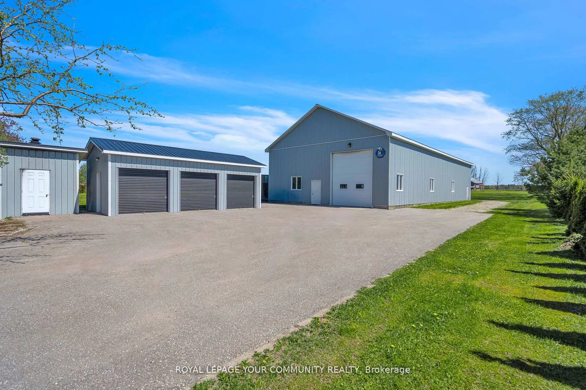 Photo 35 of 2449 Old Second Road N, Springwater, Elmvale — HOMEH