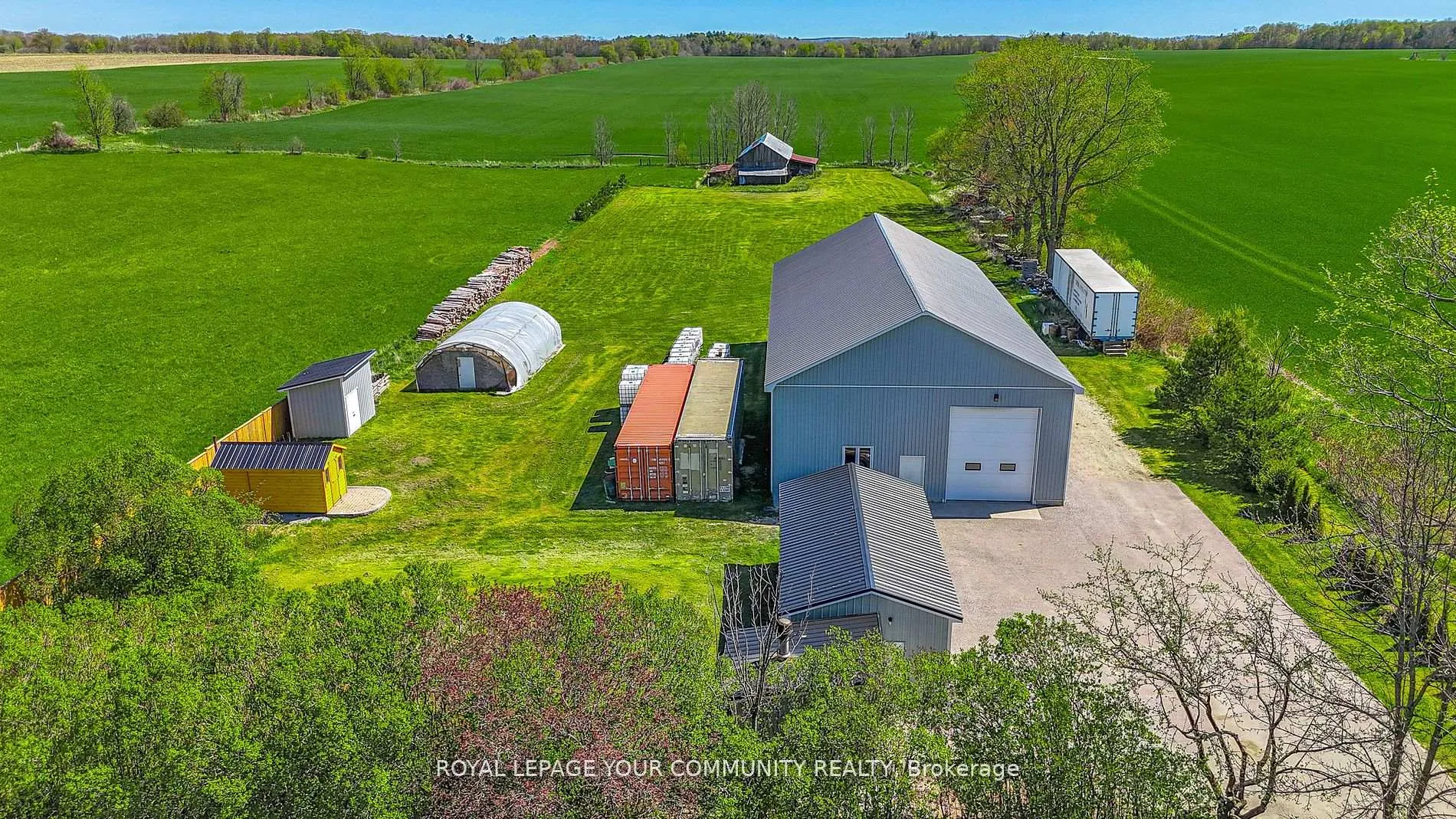 Photo 36 of 2449 Old Second Road N, Springwater, Elmvale — HOMEH
