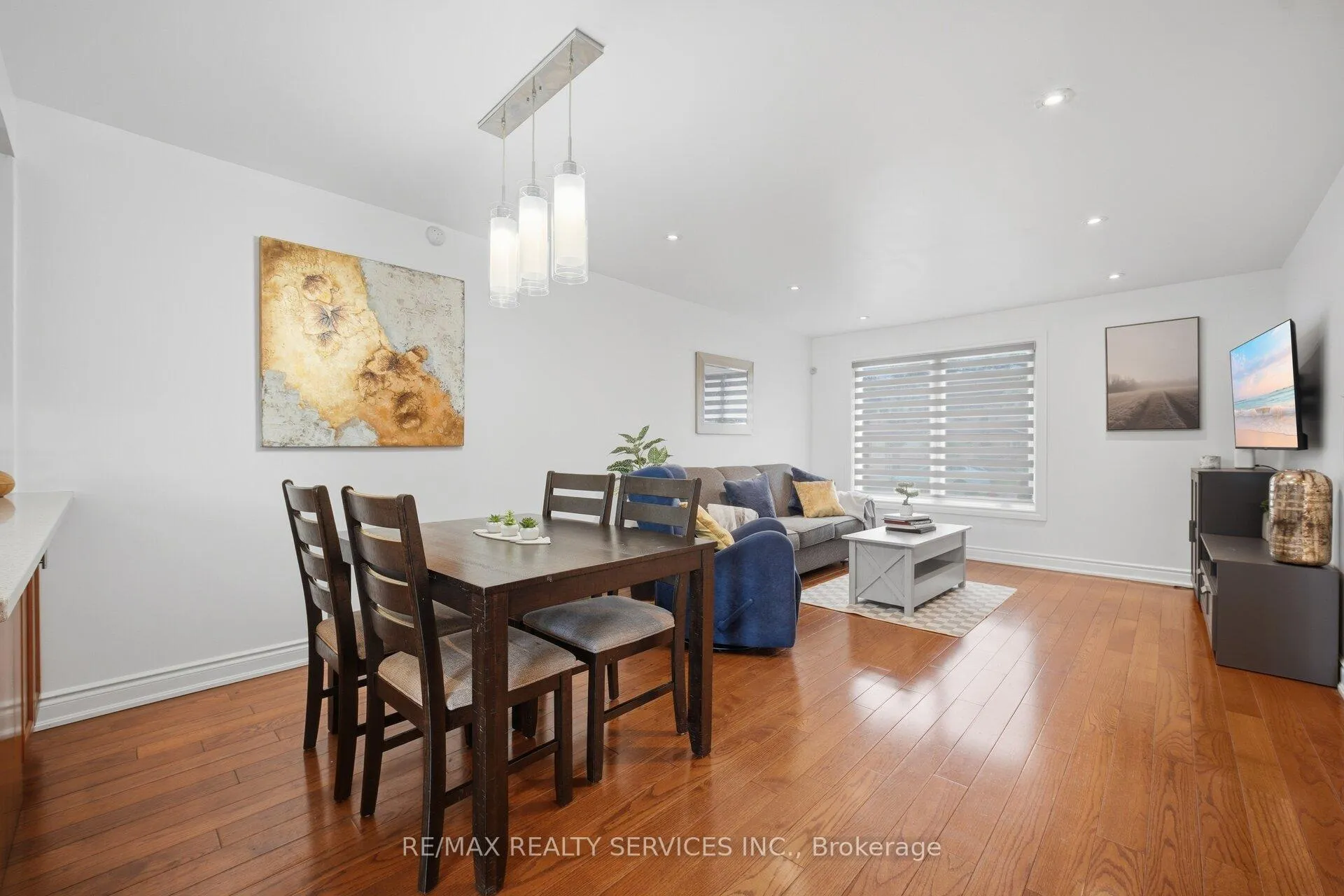Photo 14 of 48 Terryhill Square, Brampton, Heart Lake East — HOMEH
