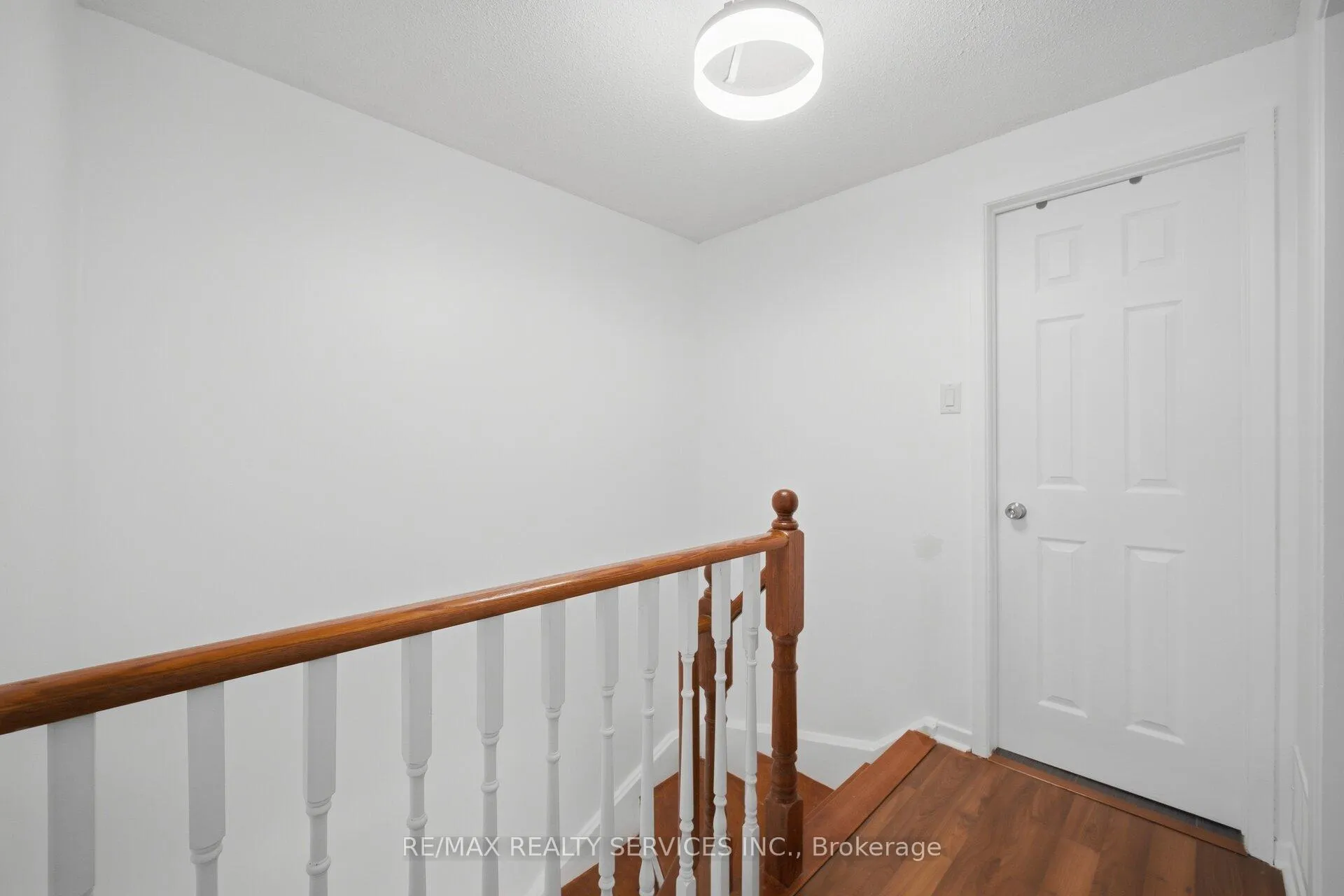 Photo 22 of 48 Terryhill Square, Brampton, Heart Lake East — HOMEH