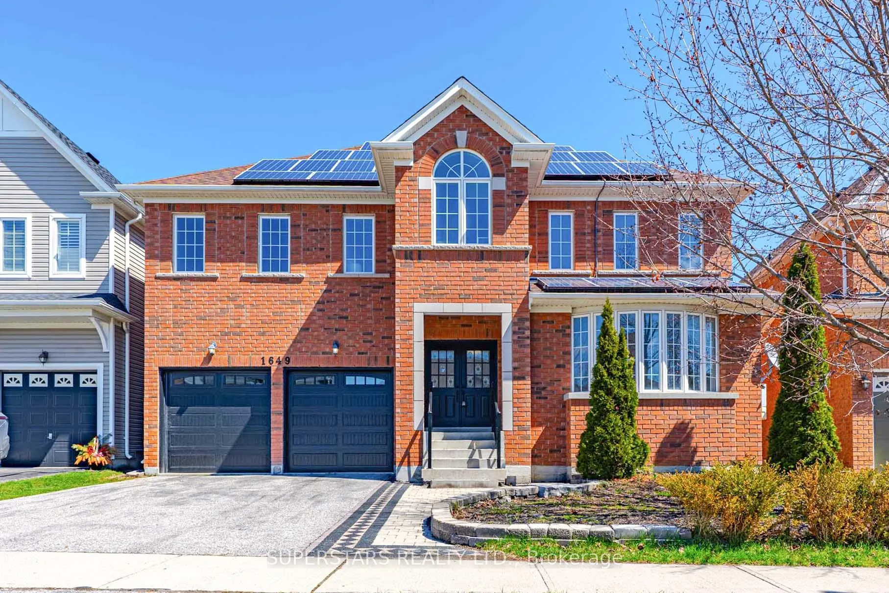 Photo 1 of 1649 Ballantrae Drive, Oshawa, Taunton — HOMEH