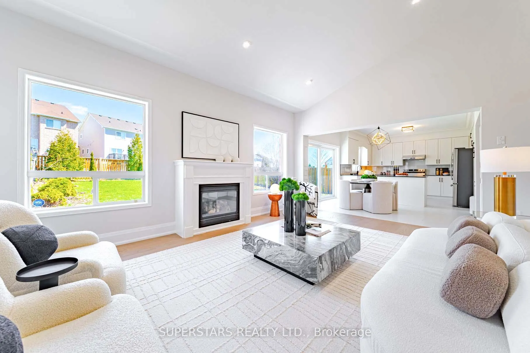Photo 6 of 1649 Ballantrae Drive, Oshawa, Taunton — HOMEH