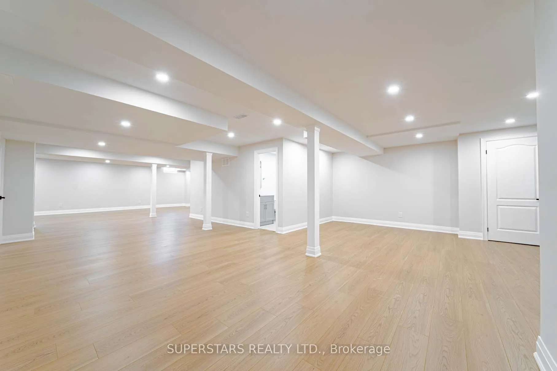 Photo 45 of 1649 Ballantrae Drive, Oshawa, Taunton — HOMEH