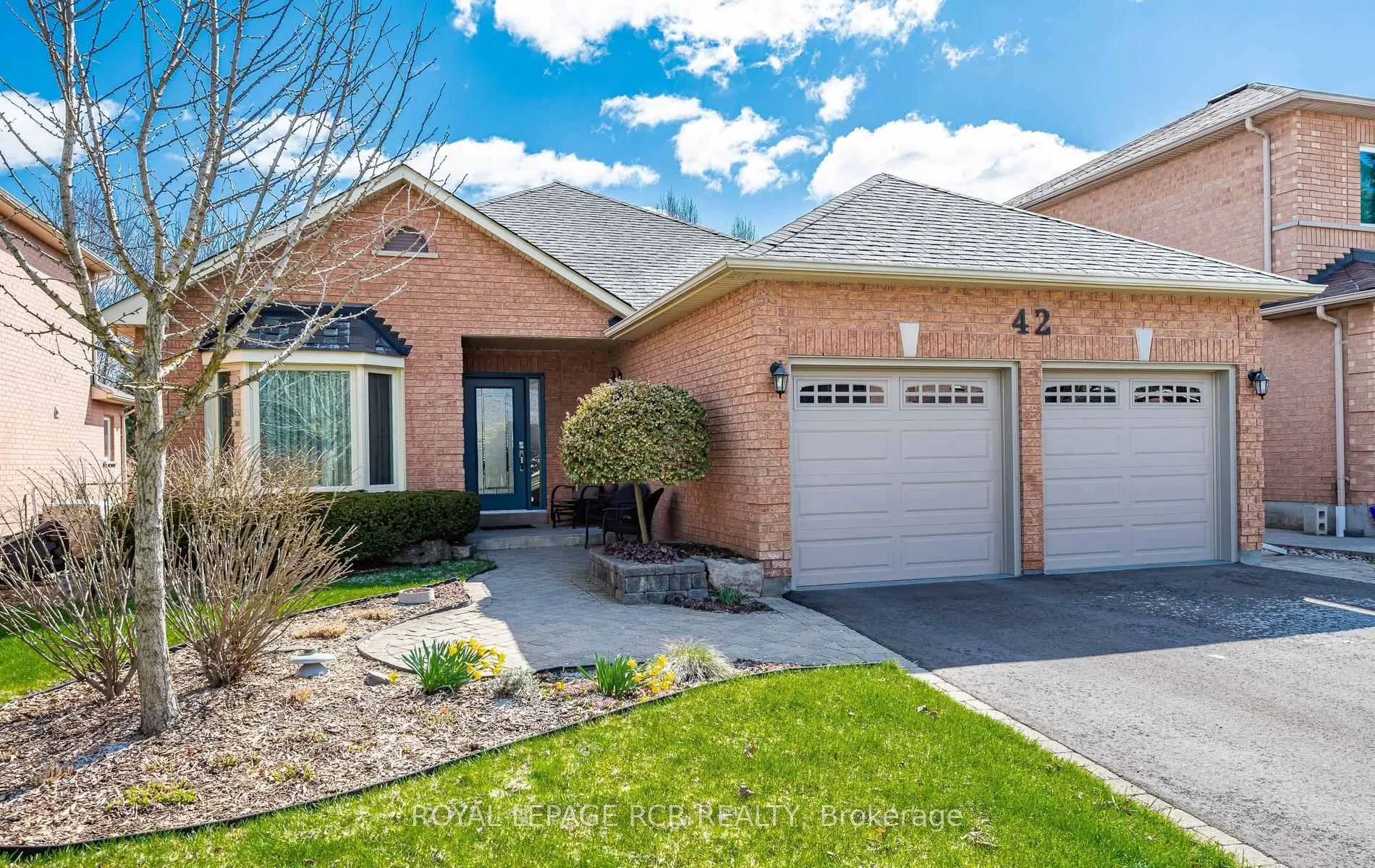 Photo 1 of 42 Allenvale Drive, Aurora, Aurora Highlands — HOMEH