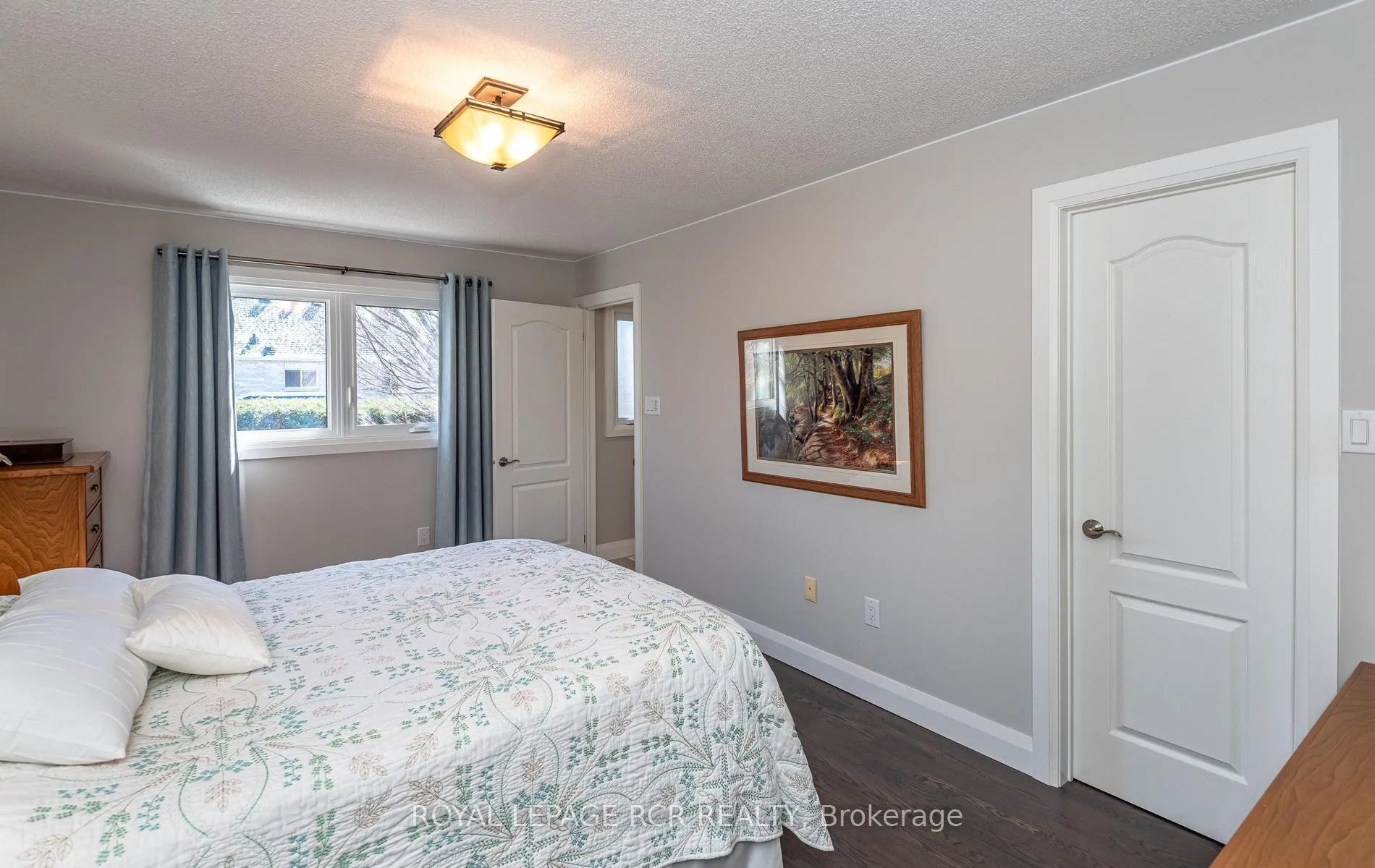 Photo 17 of 42 Allenvale Drive, Aurora, Aurora Highlands — HOMEH