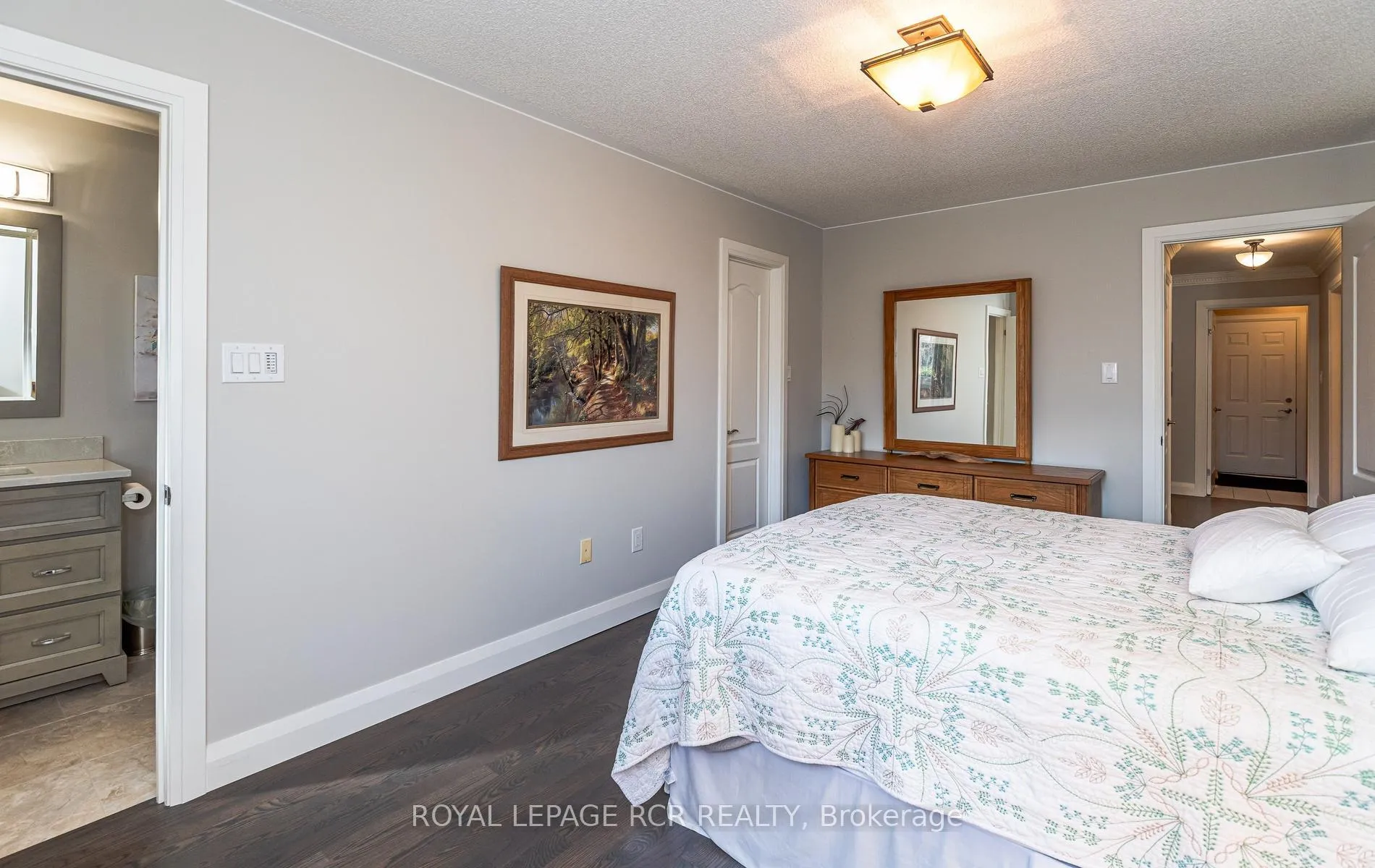 Photo 19 of 42 Allenvale Drive, Aurora, Aurora Highlands — HOMEH