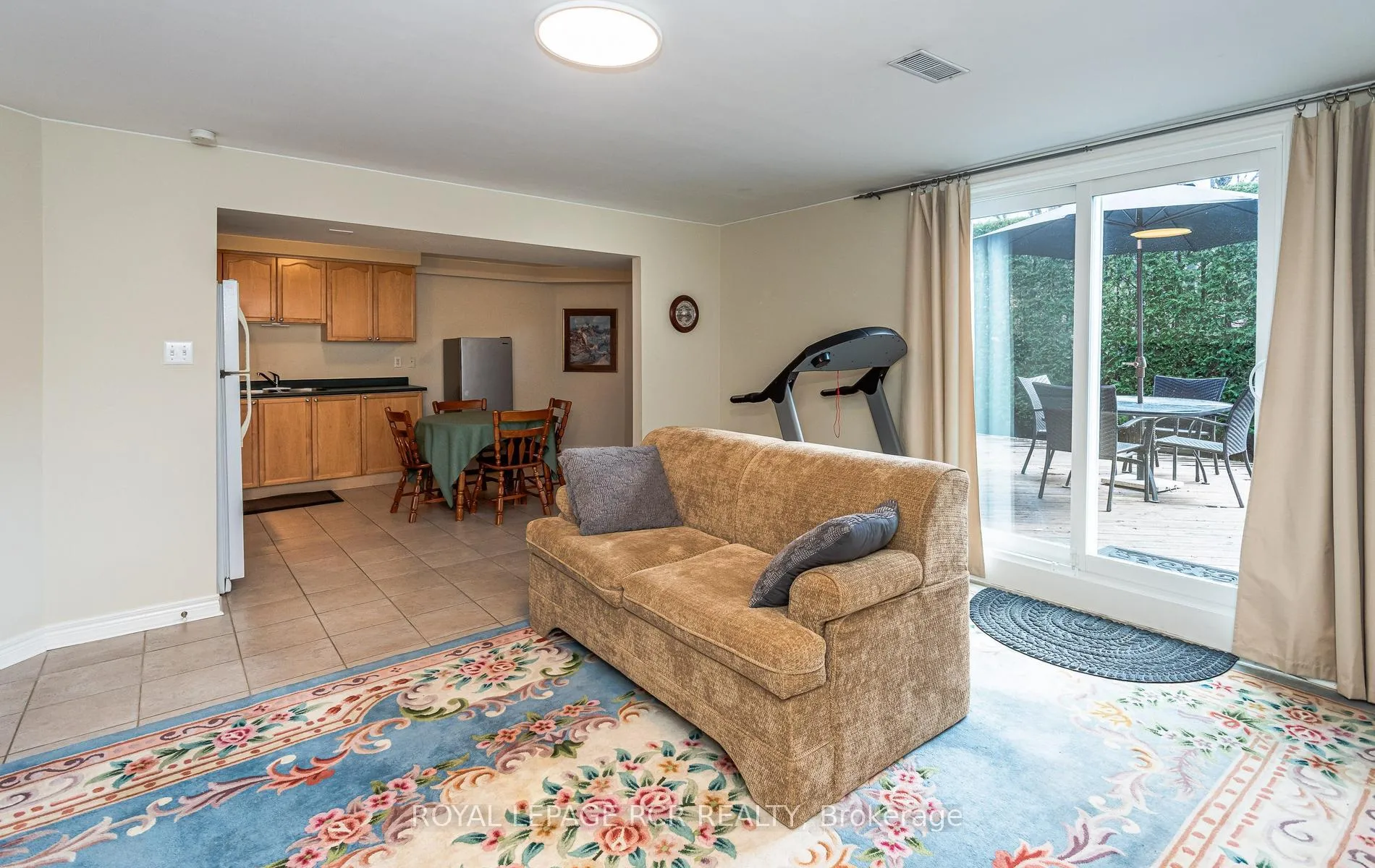Photo 27 of 42 Allenvale Drive, Aurora, Aurora Highlands — HOMEH