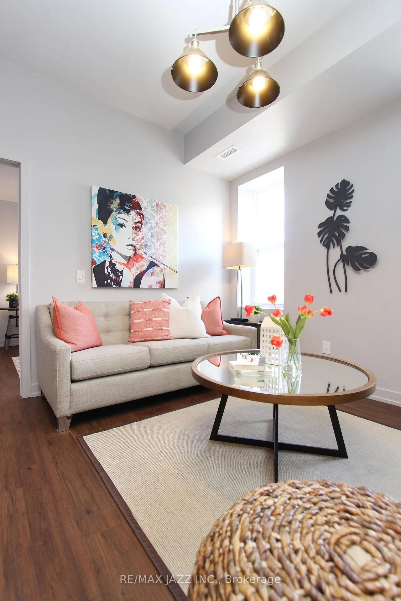Photo 20 of Unit 201, 14 1/2 King Street E, Oshawa, O'Neill — HOMEH