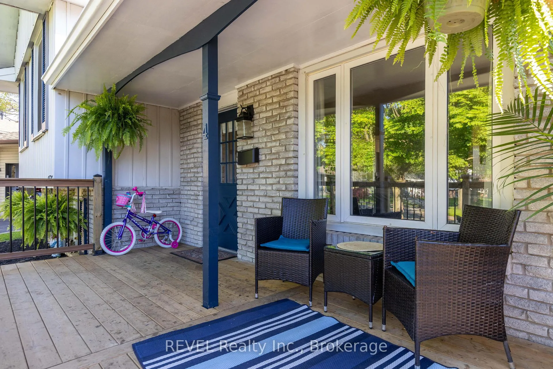 Photo 4 of 4 Elaine Court, St. Catharines, Lakeport — HOMEH