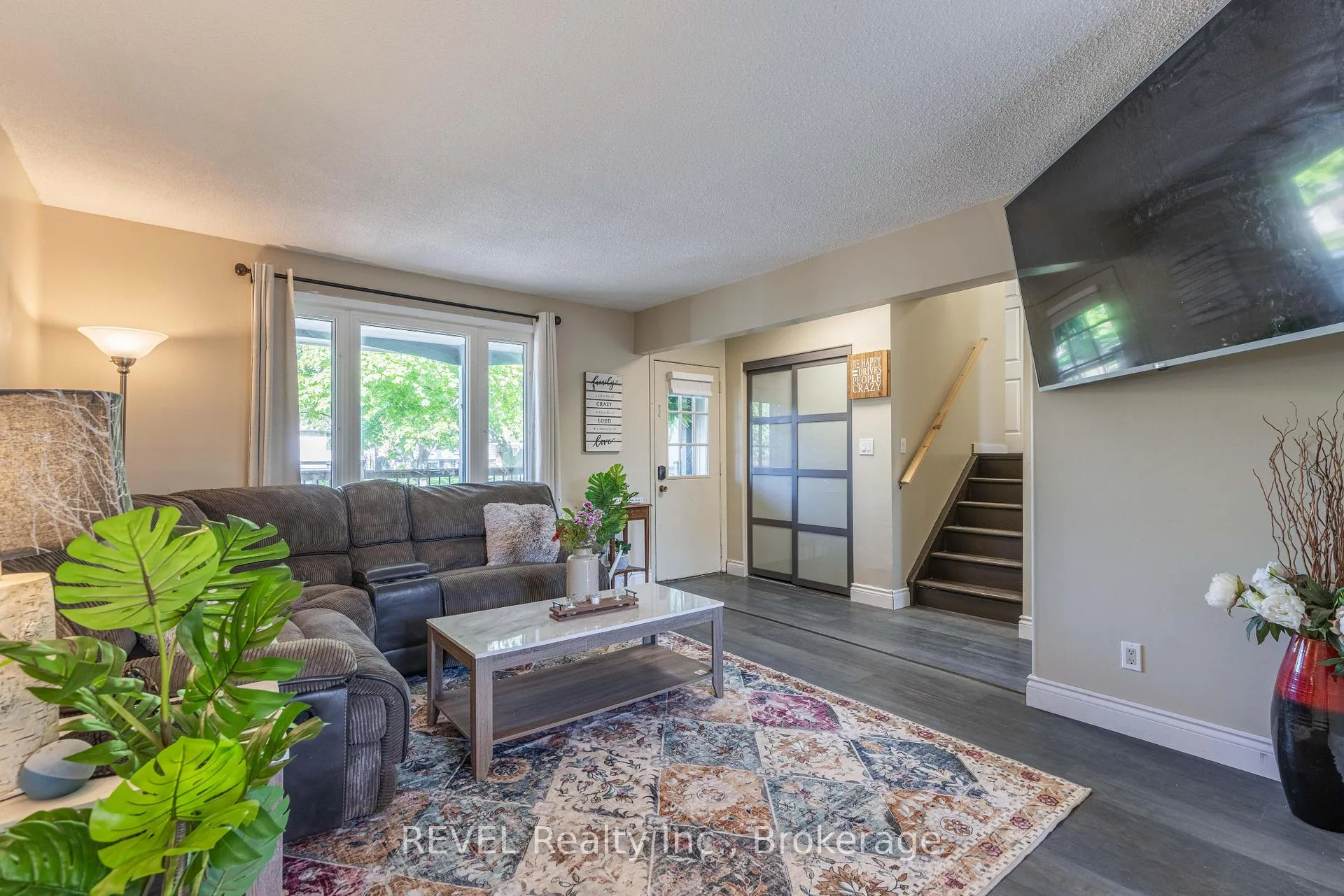 Photo 10 of 4 Elaine Court, St. Catharines, Lakeport — HOMEH
